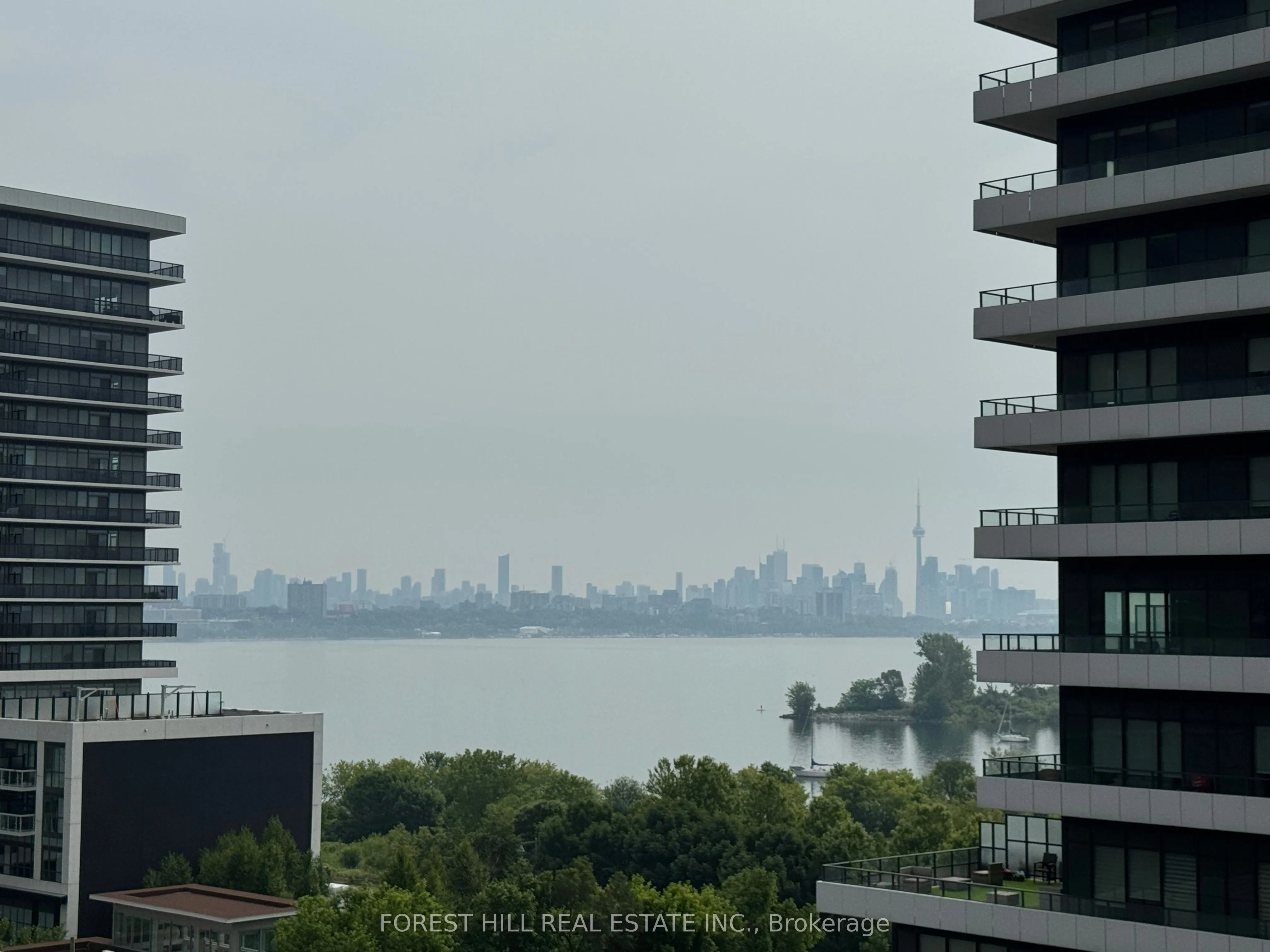 30 Shore Breeze Drive, #1922