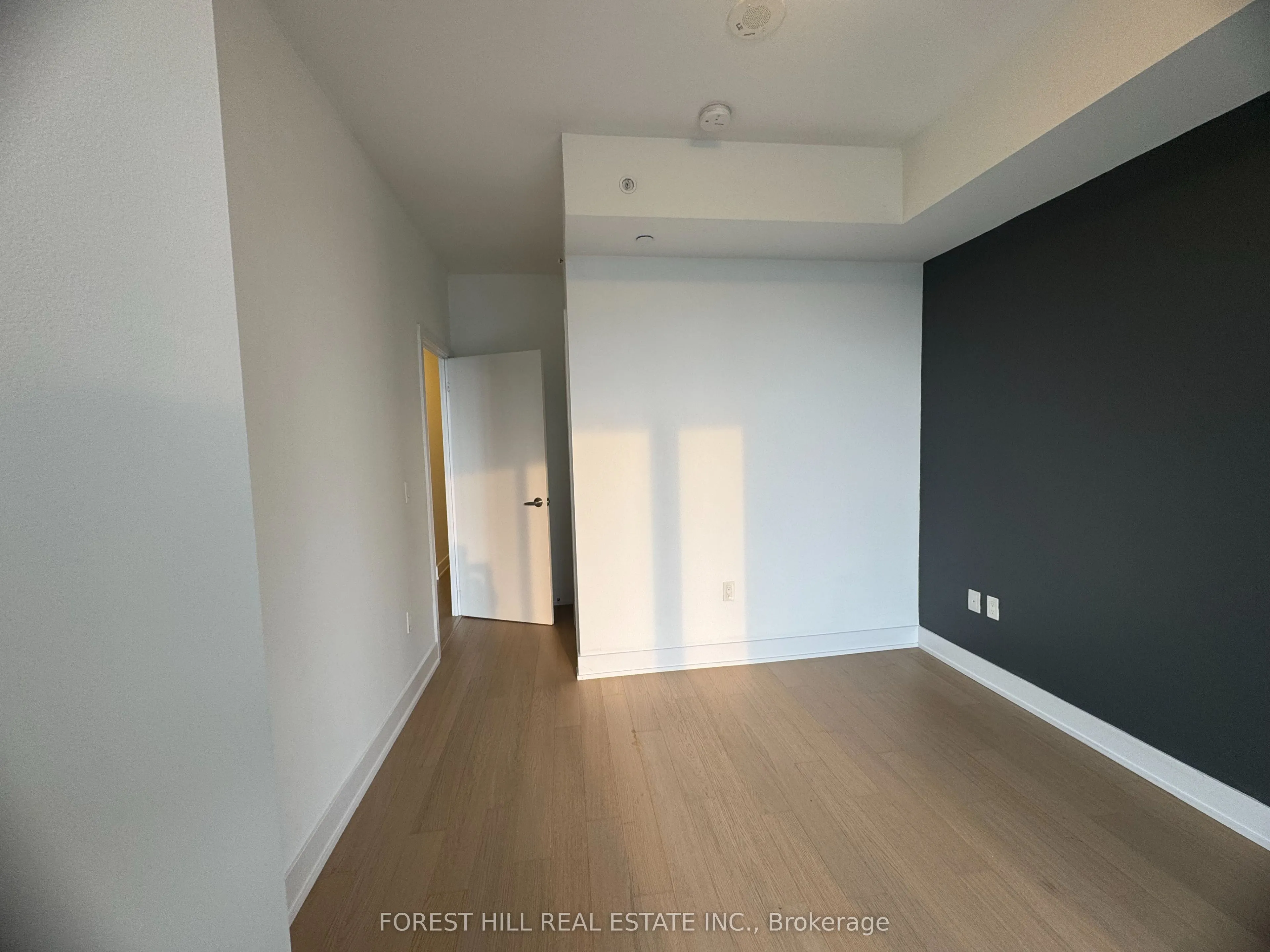 30 Shore Breeze Drive, #1922