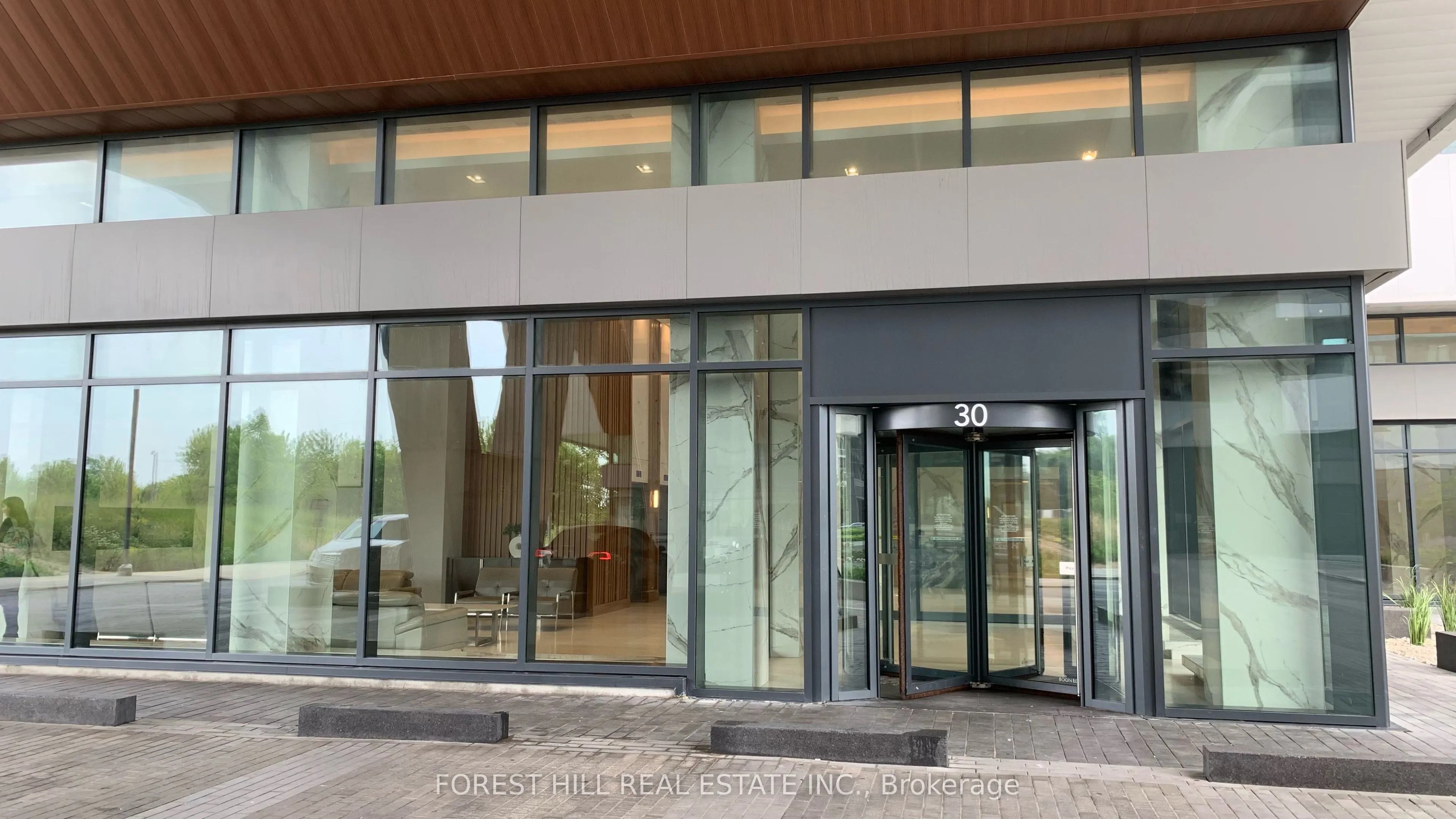 30 Shore Breeze Drive, #1922