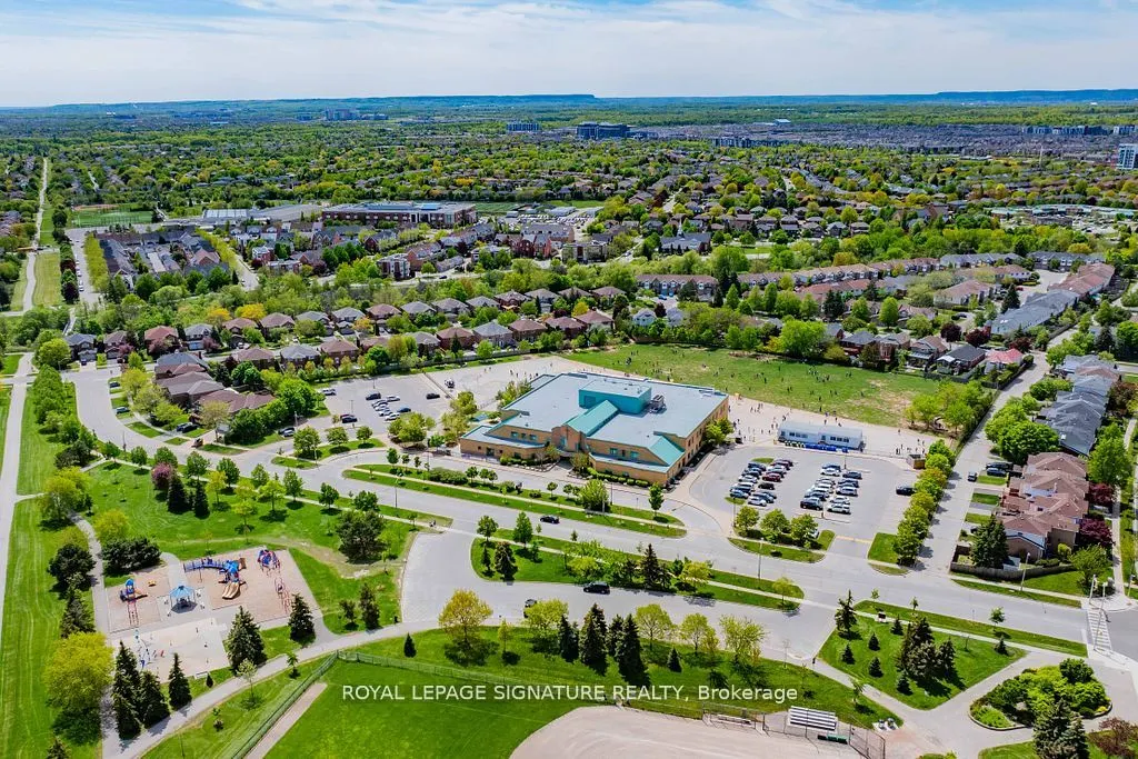 216 Gatwick Drive