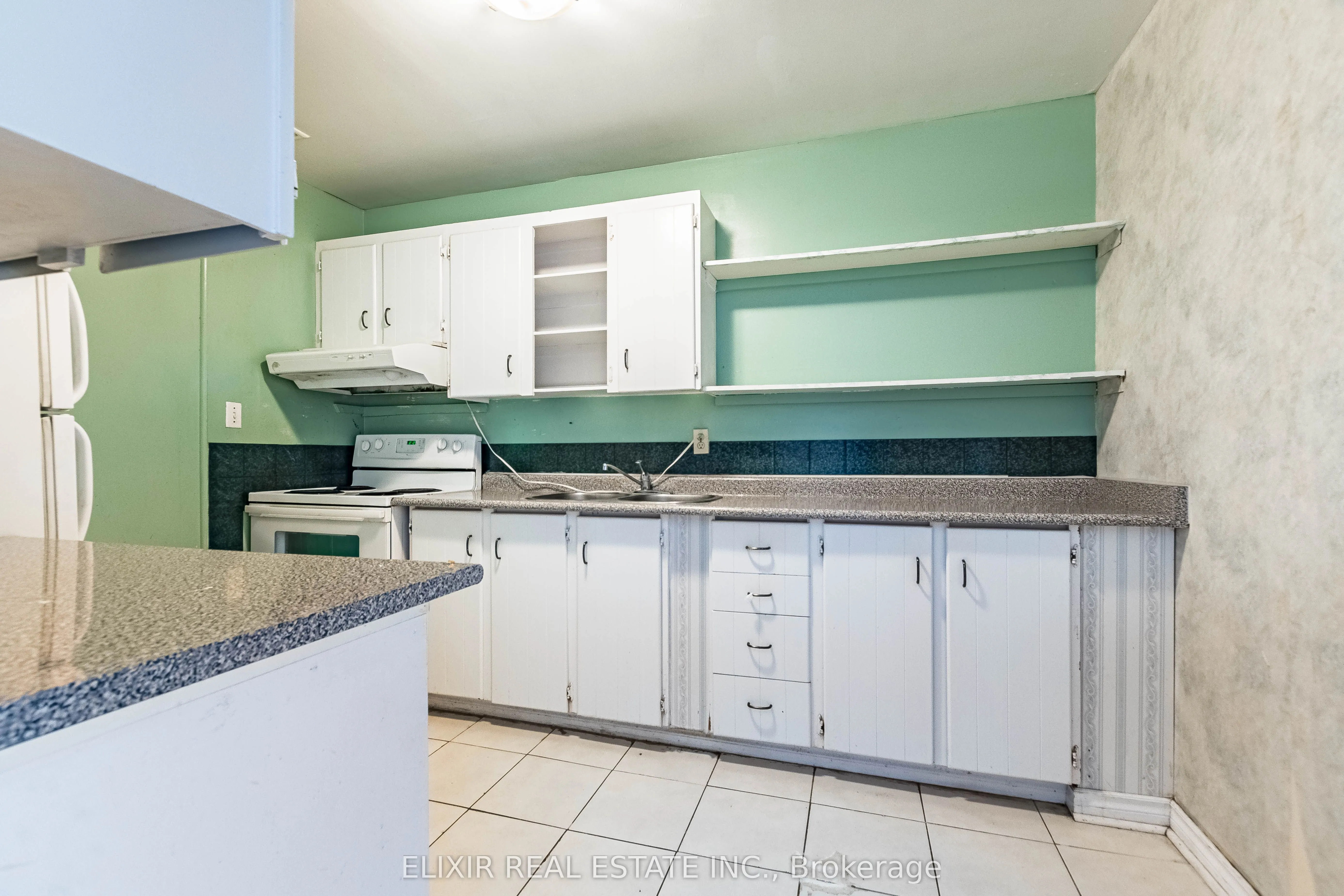 3025 The Credit Woodlands Drive, #336