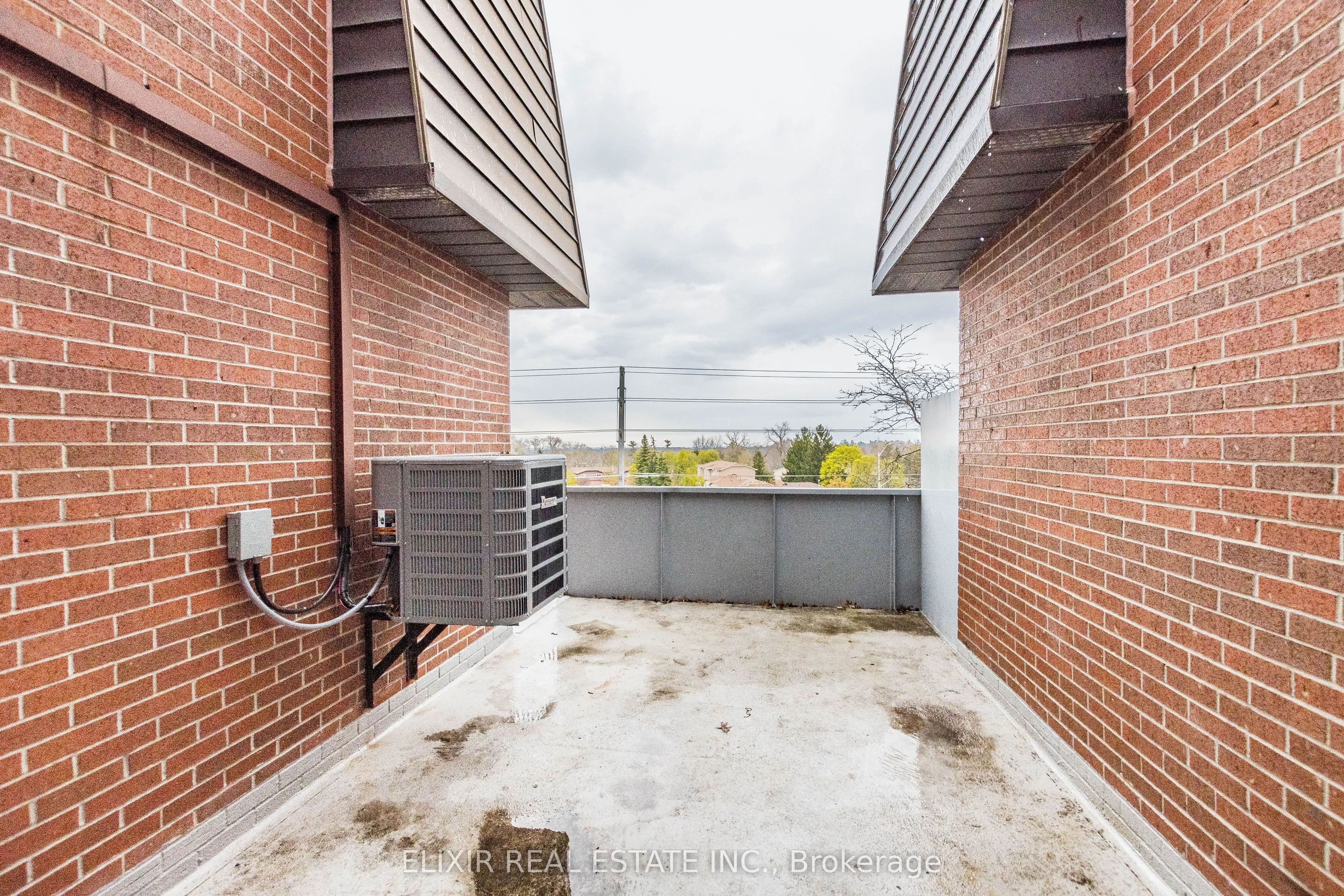 3025 The Credit Woodlands Drive, #336