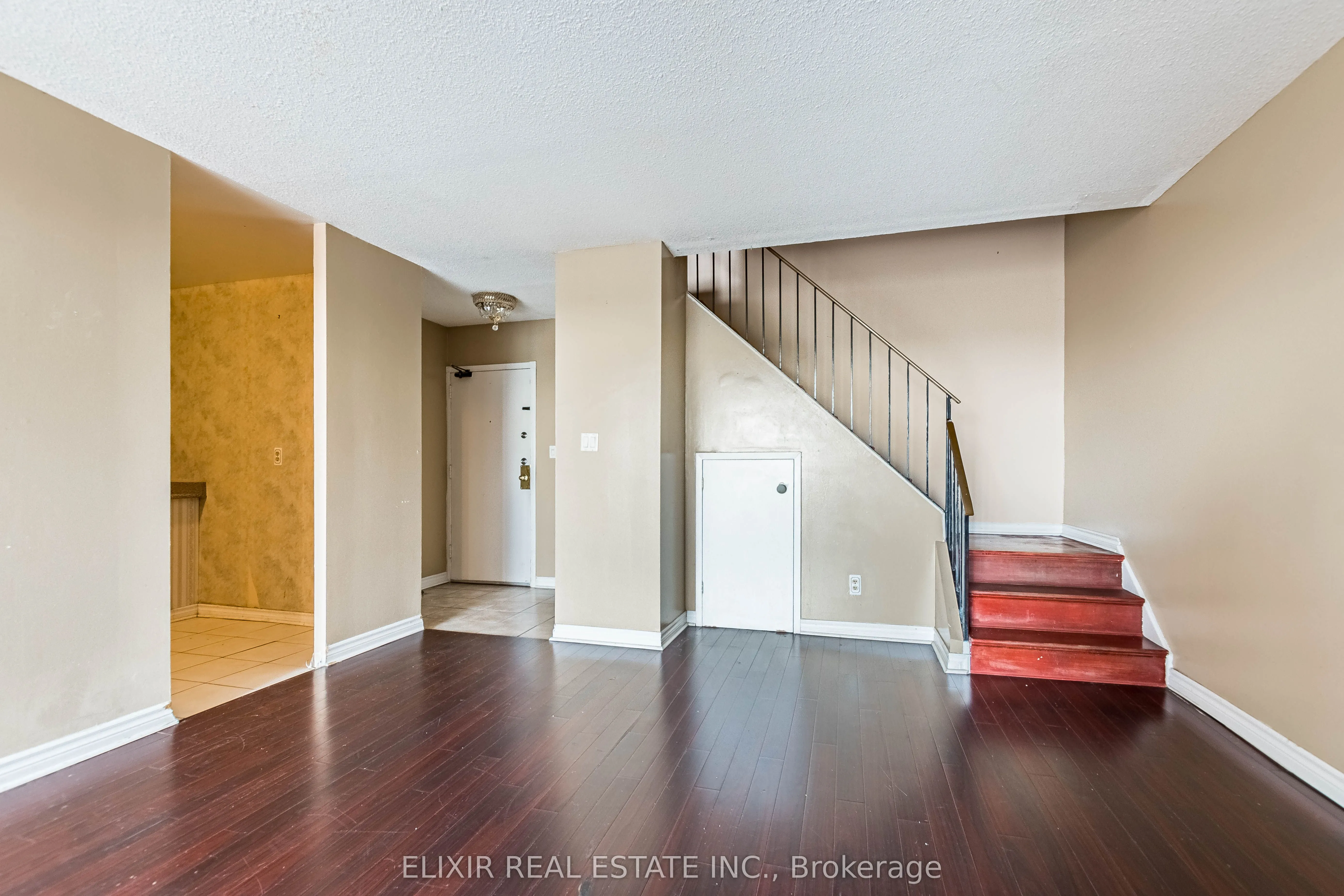 3025 The Credit Woodlands Drive, #336