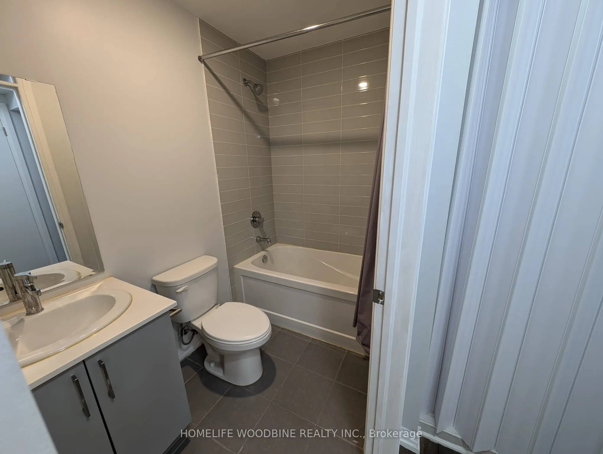 1145 Journeyman Lane, #121