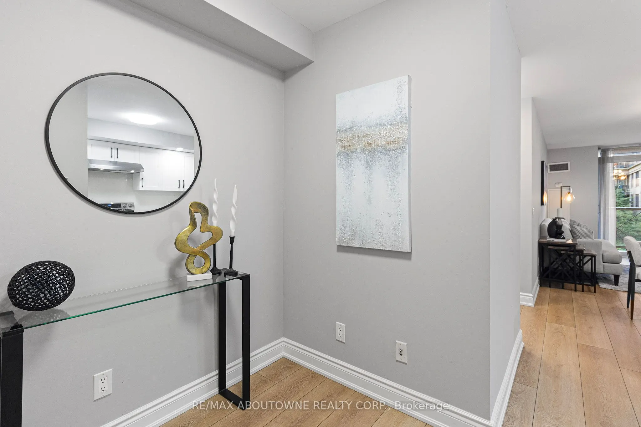 5233 Dundas Street W, #227