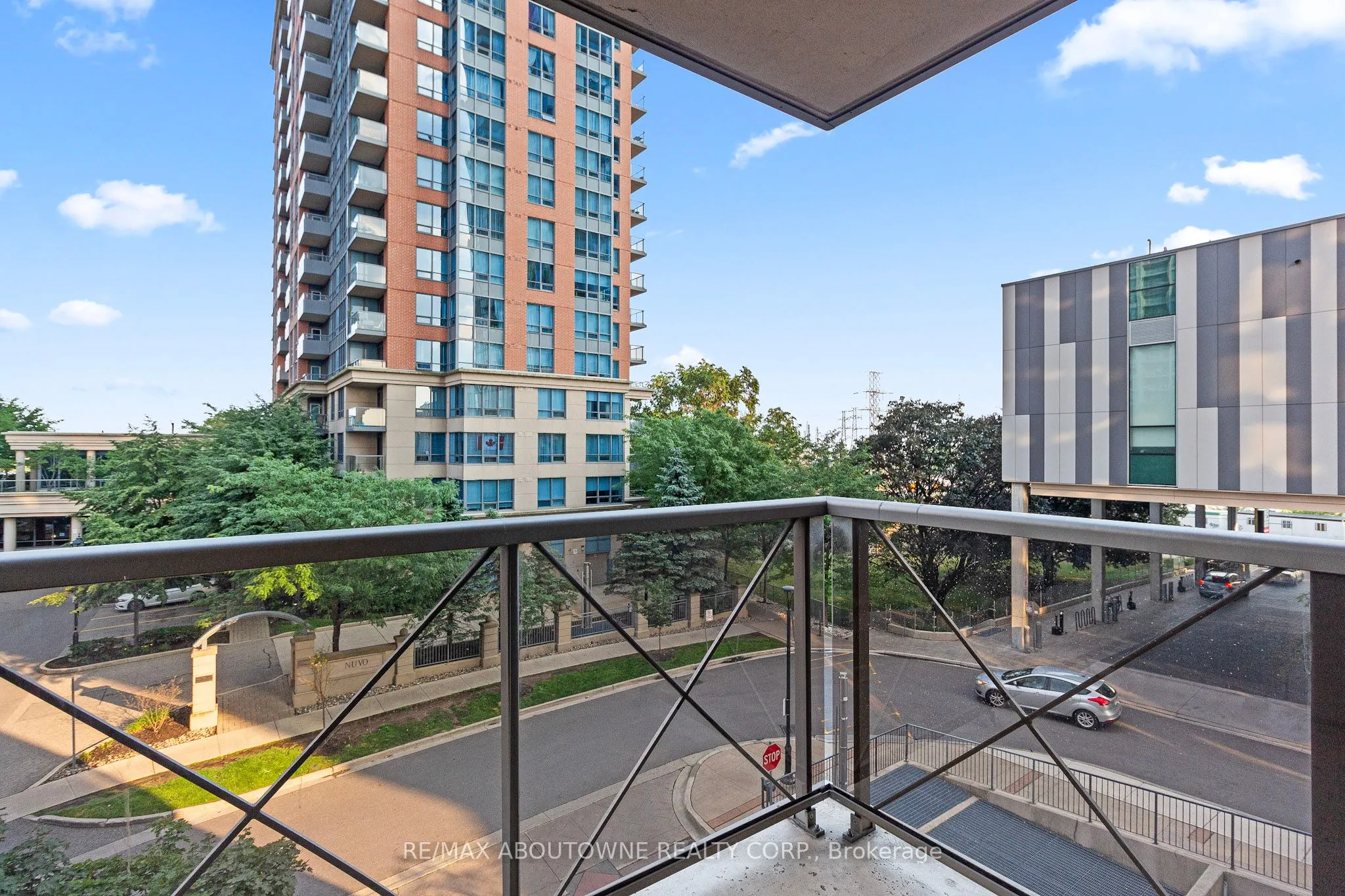 5233 Dundas Street W, #227