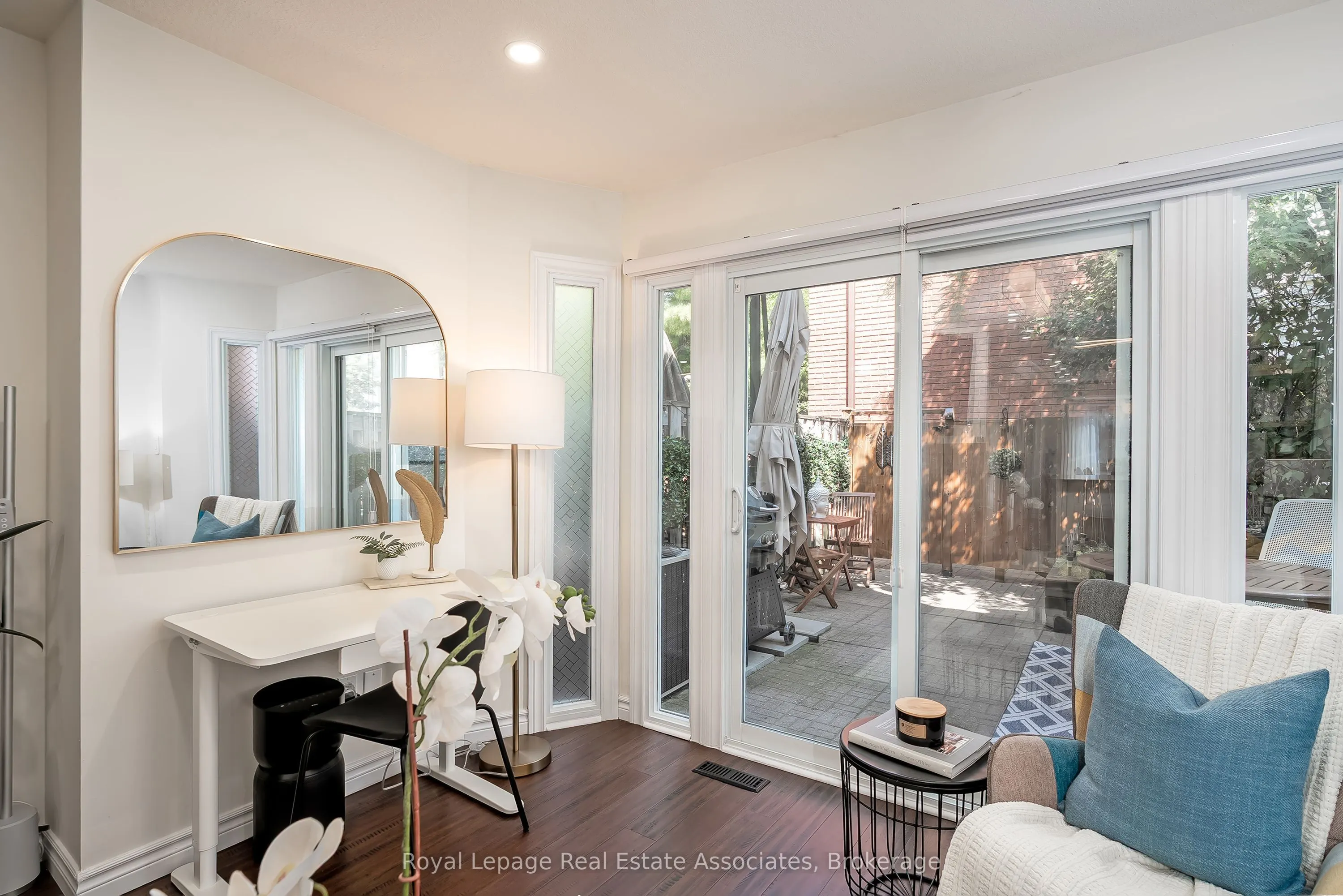 895 Maple Avenue, #508