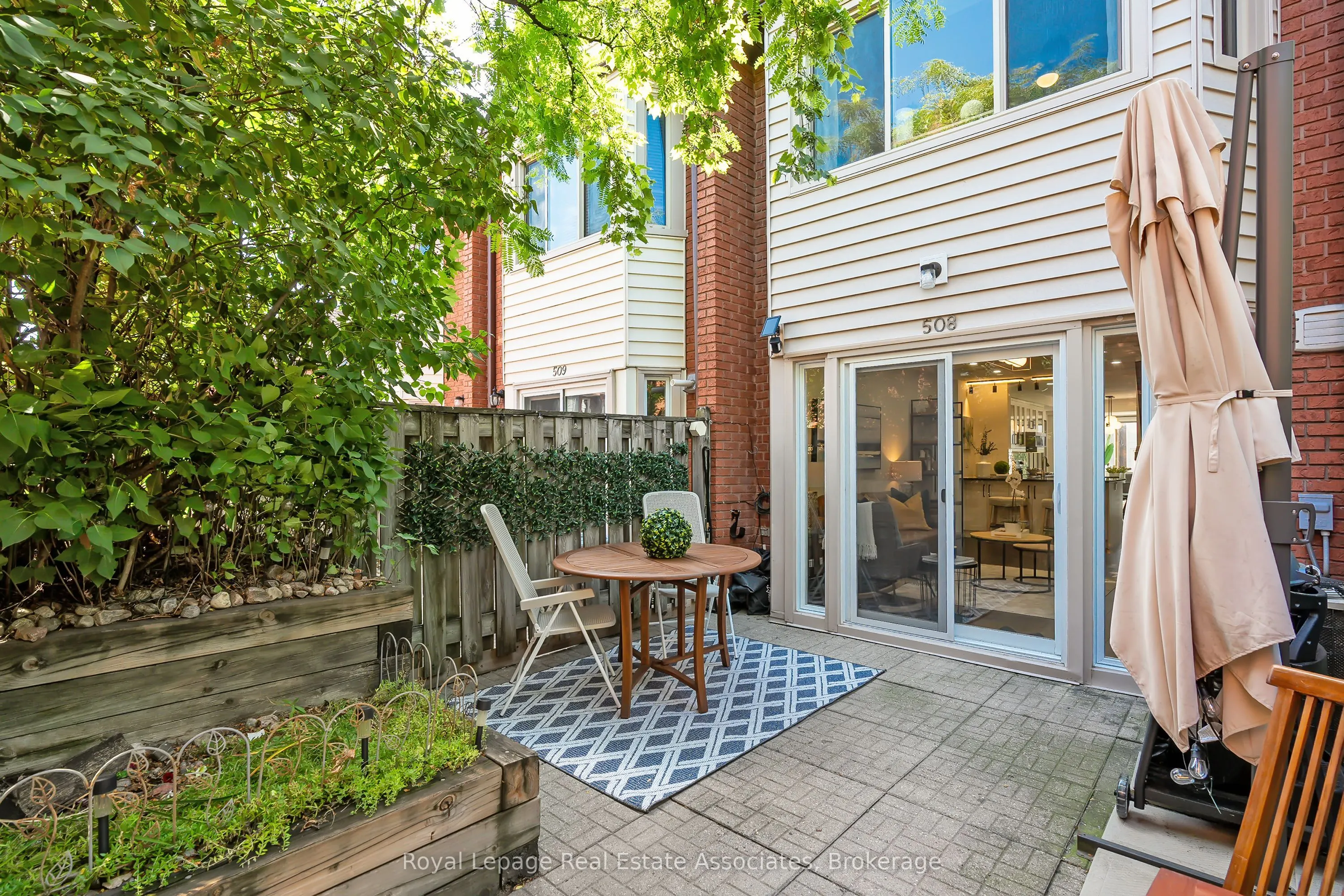 895 Maple Avenue, #508
