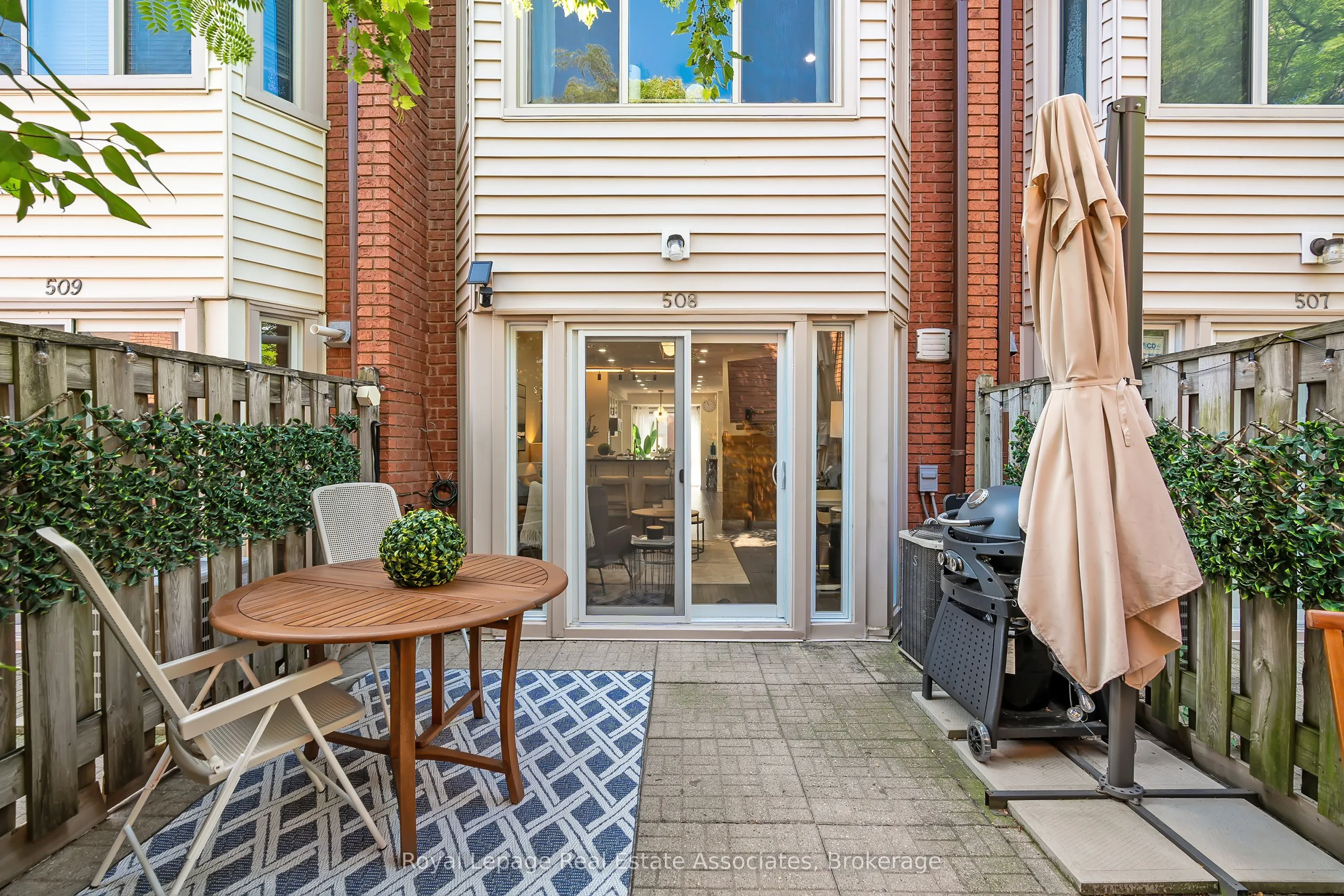 895 Maple Avenue, #508