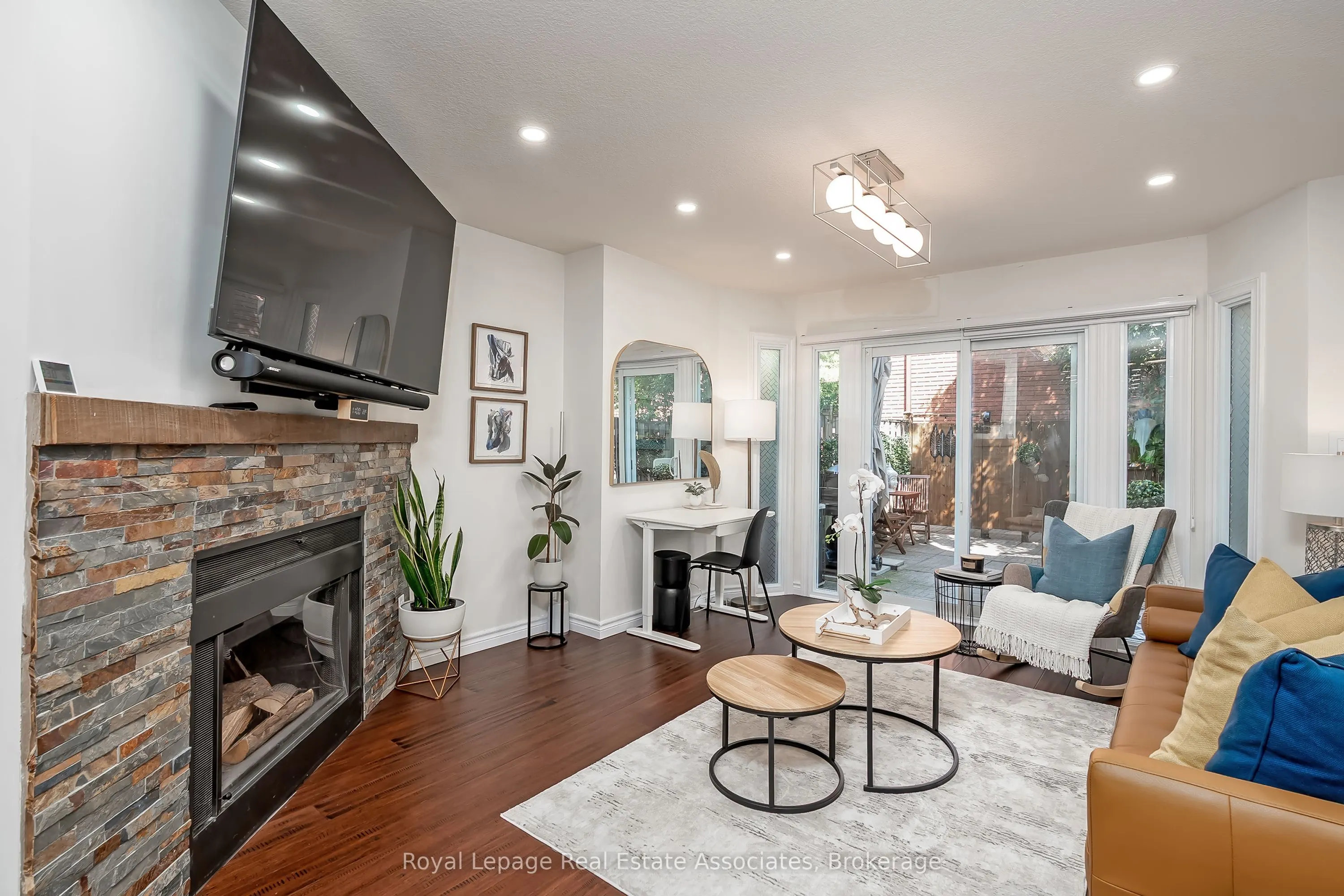 895 Maple Avenue, #508