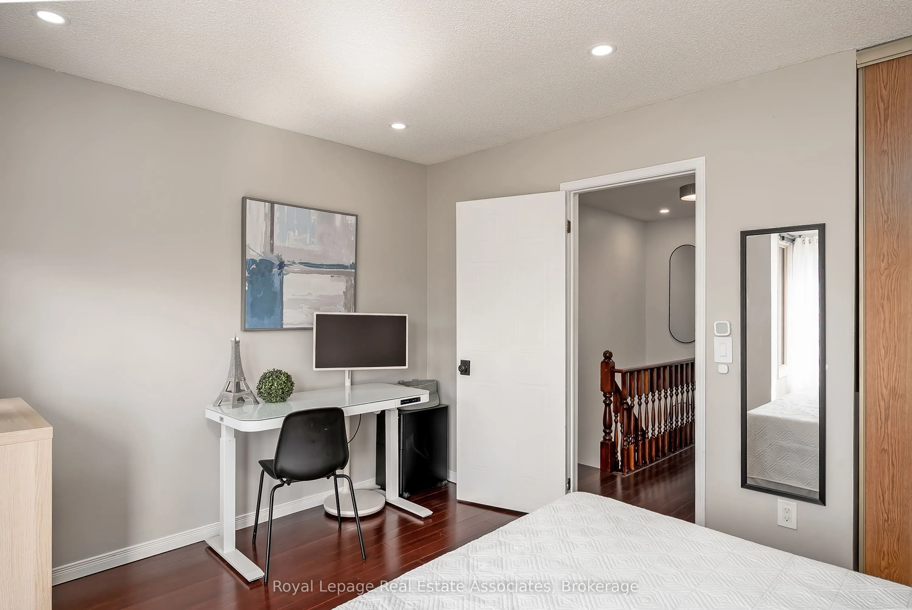 895 Maple Avenue, #508