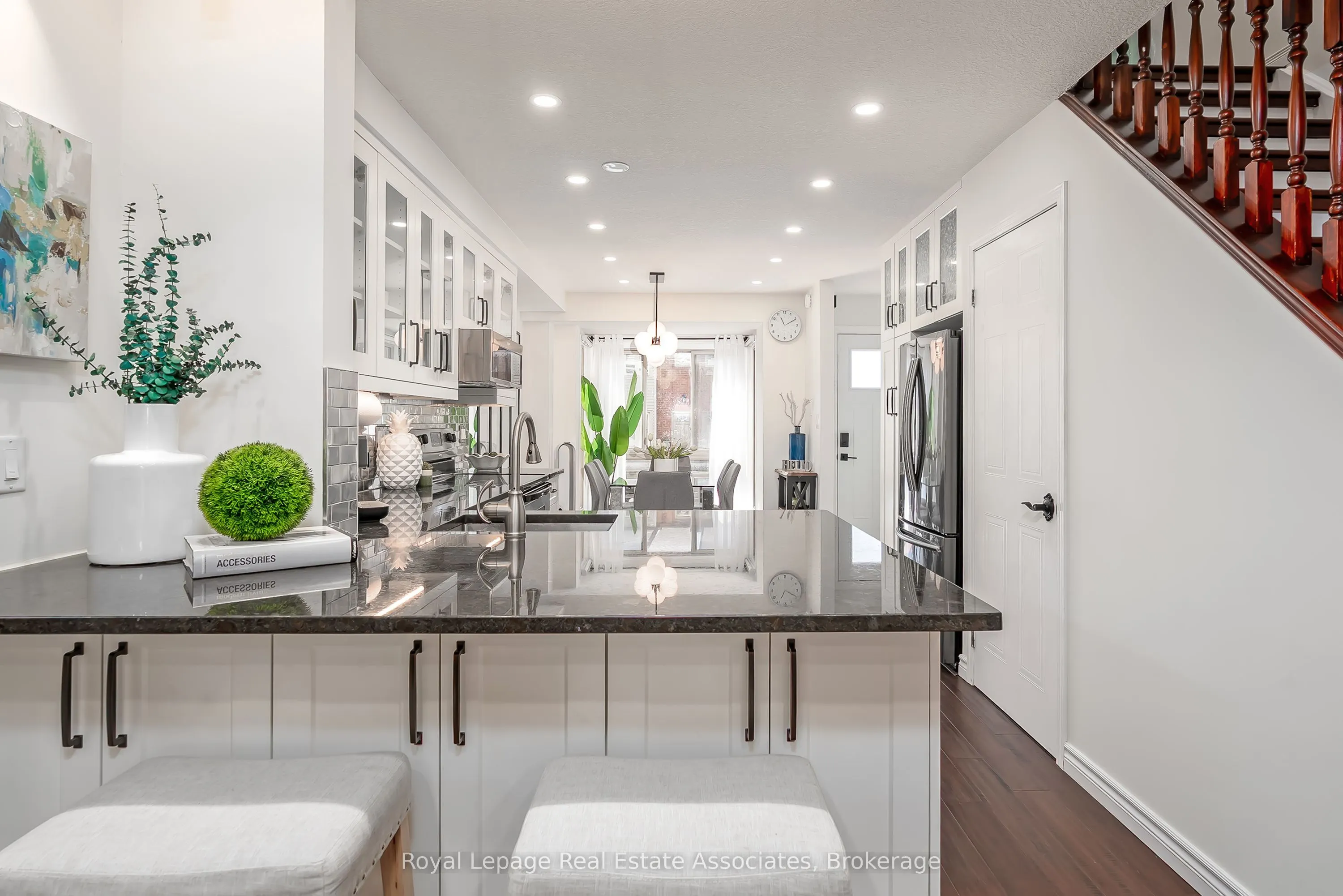 895 Maple Avenue, #508