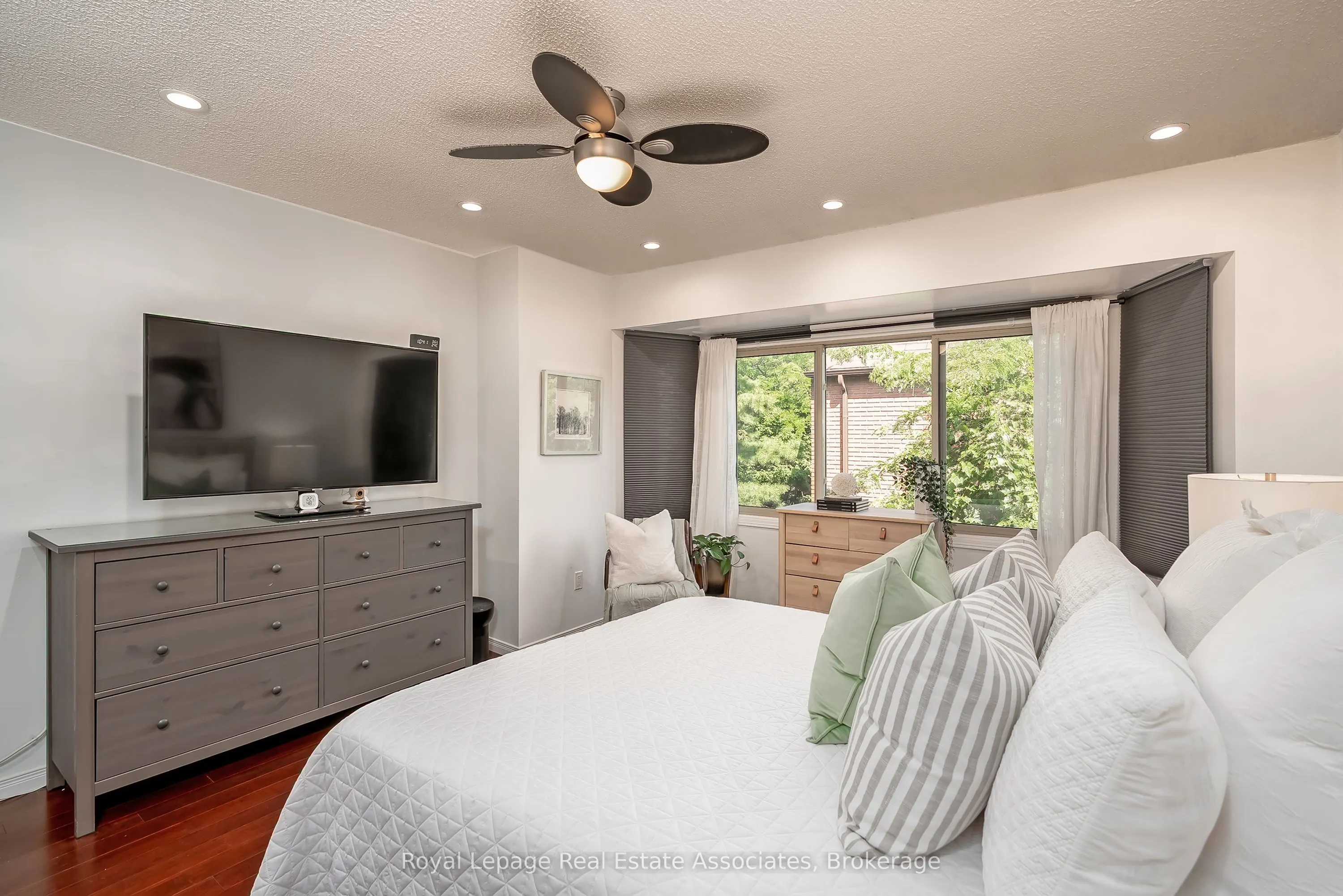 895 Maple Avenue, #508
