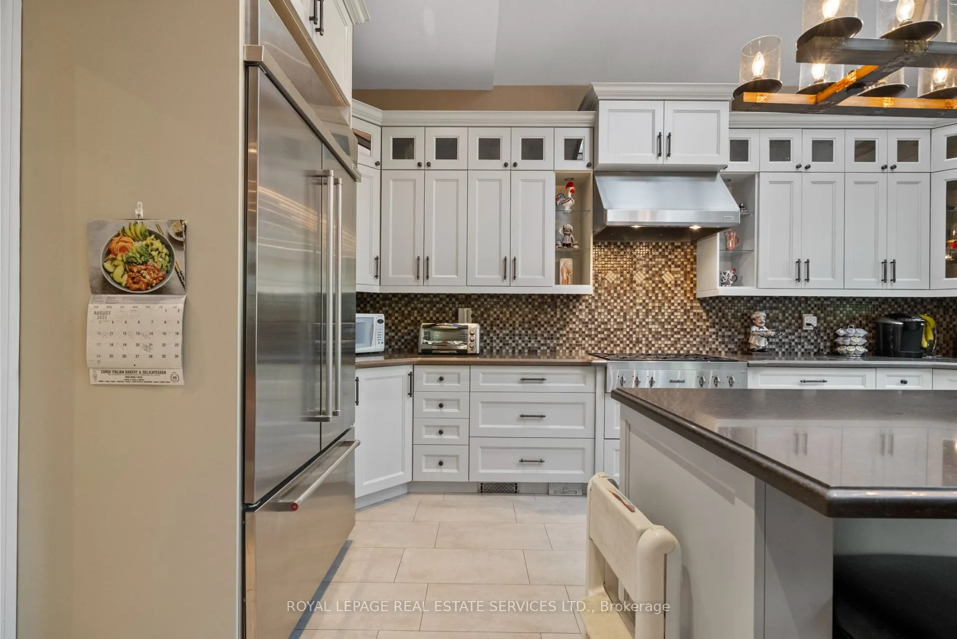 5 Cedarland Drive