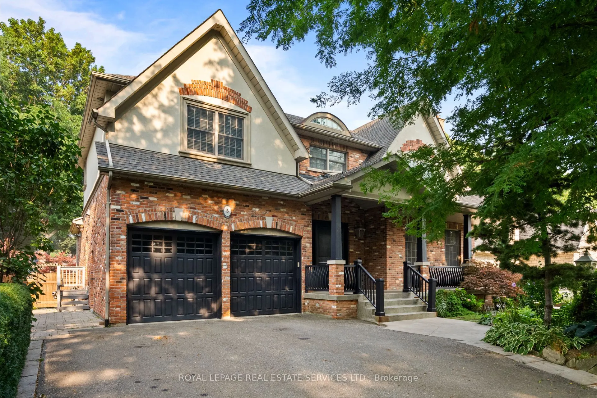 5 Cedarland Drive