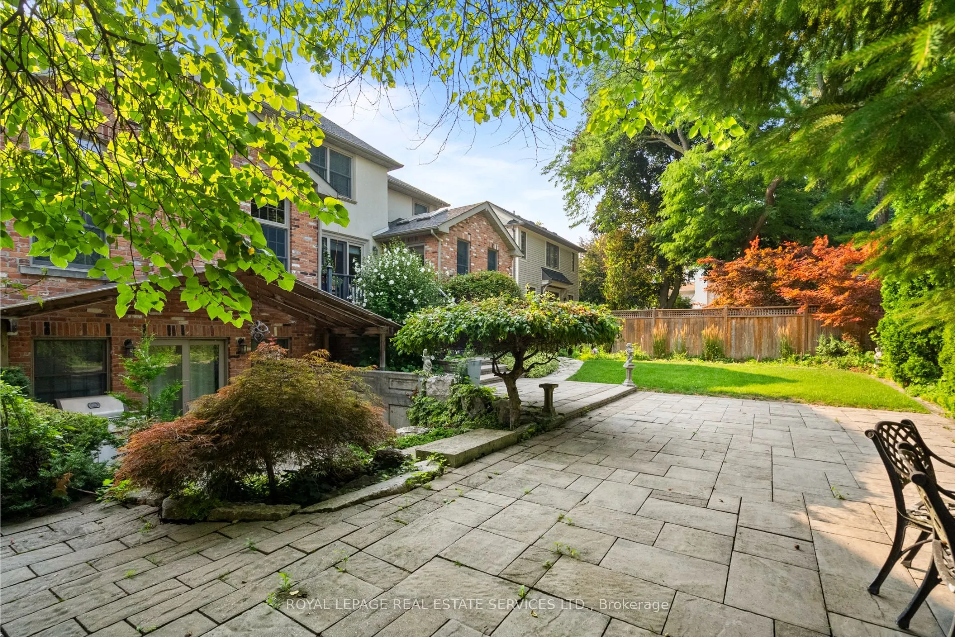 5 Cedarland Drive