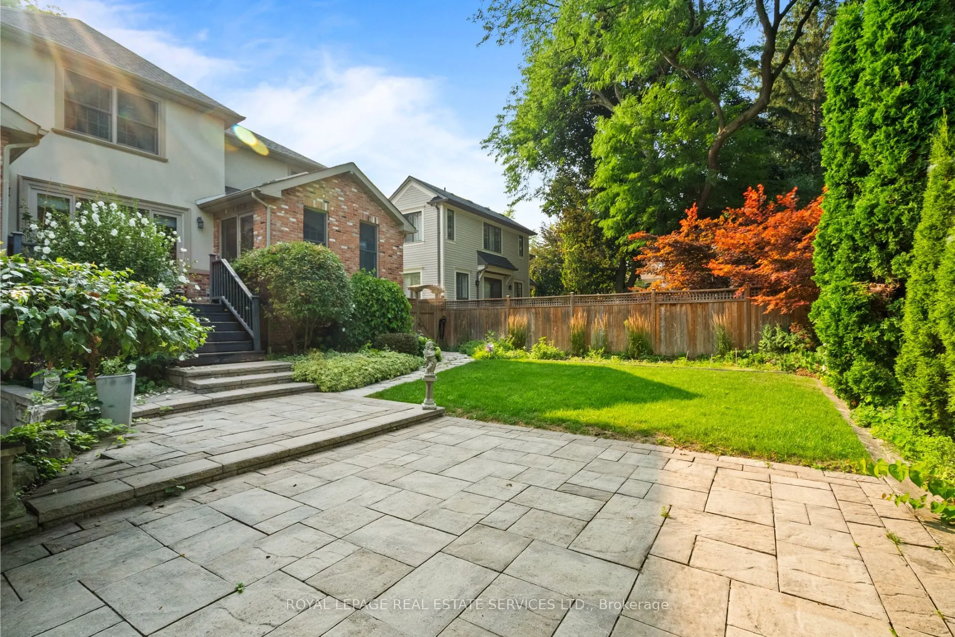 5 Cedarland Drive