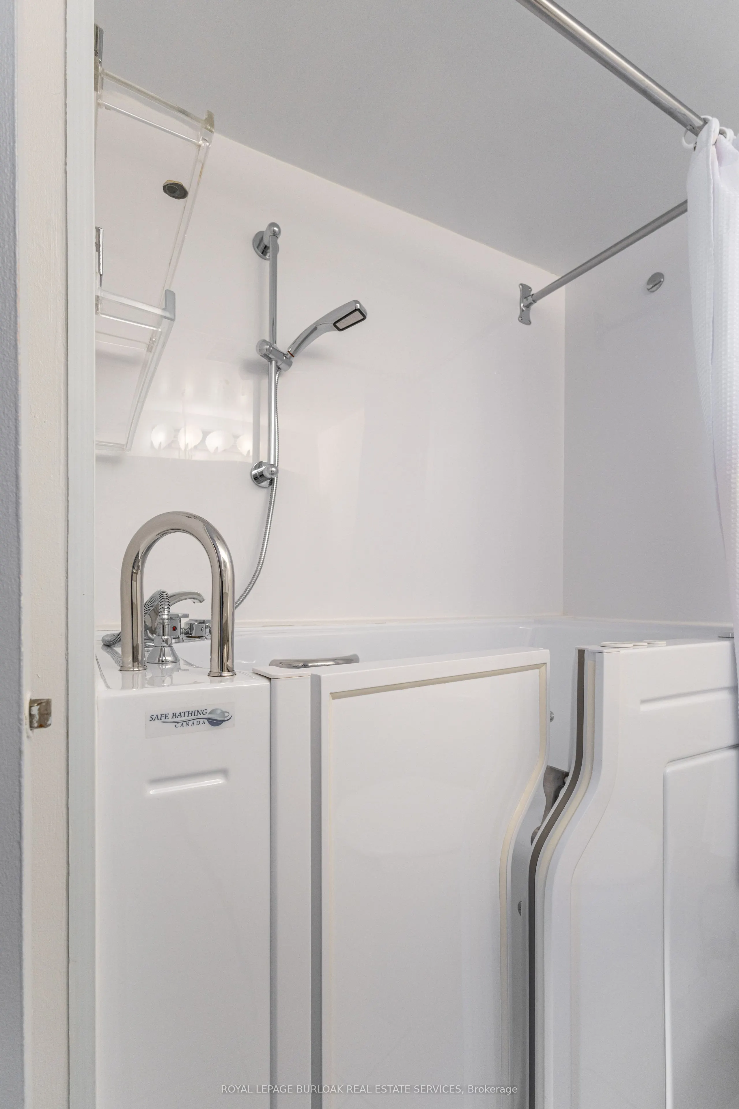 2055 Upper Middle Road, #805