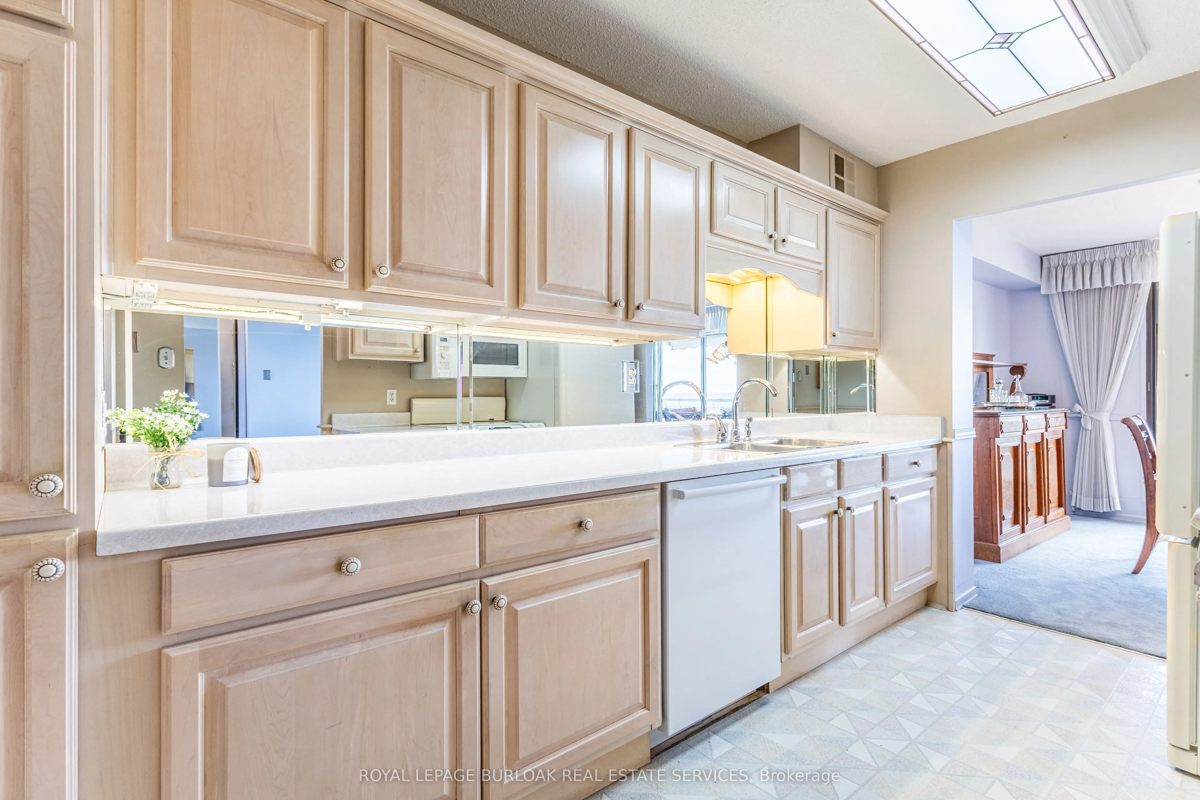 2055 Upper Middle Road, #805