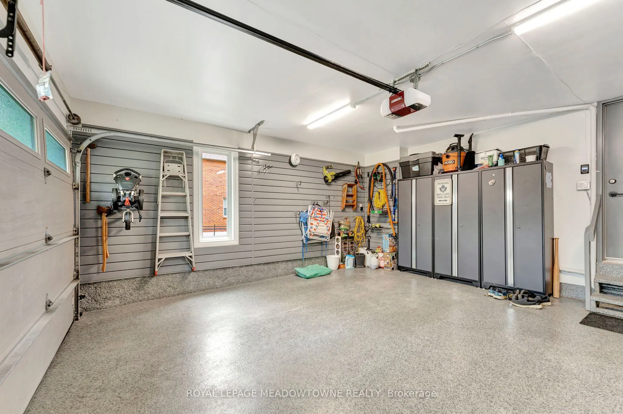 2008 Peak Place