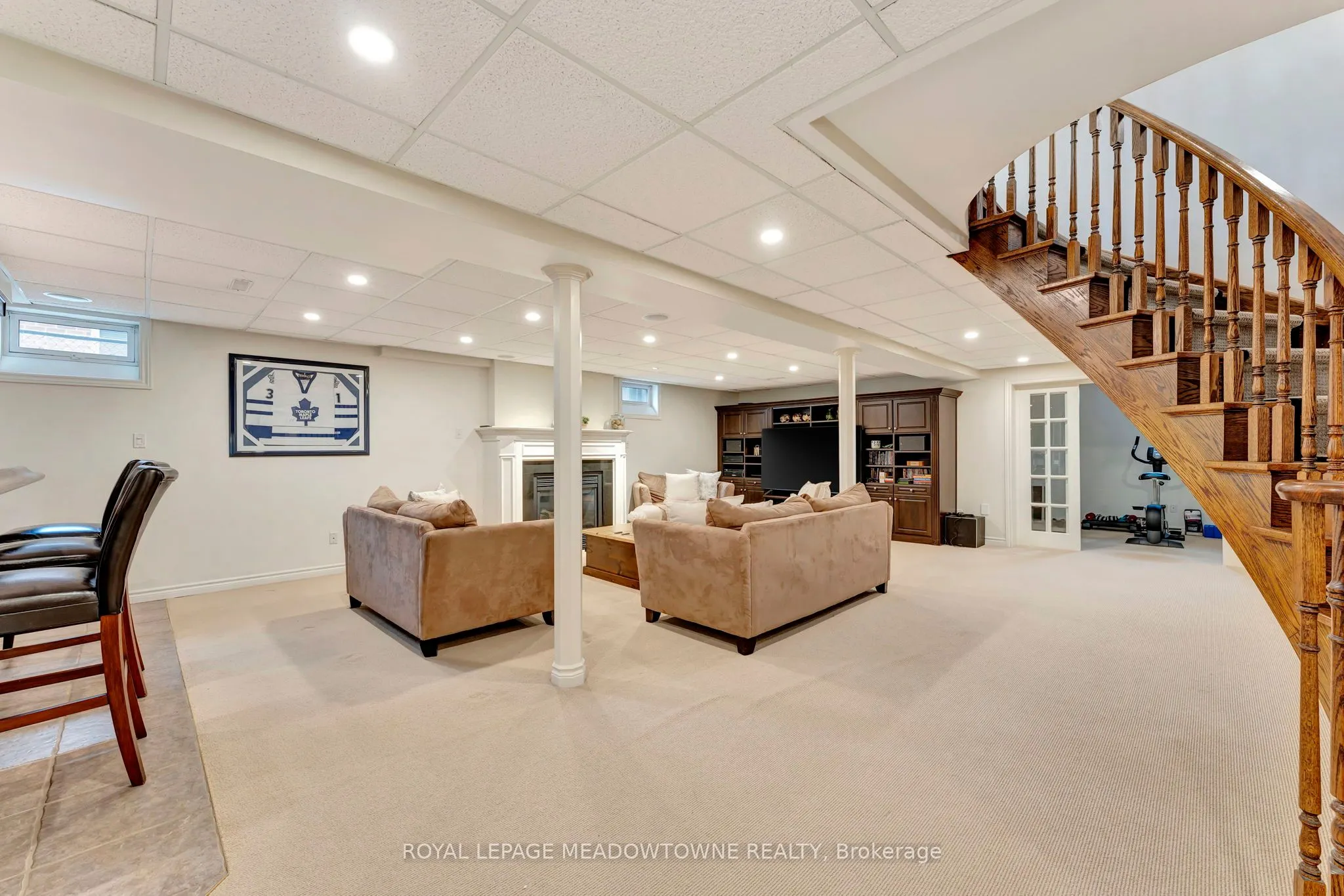 2008 Peak Place