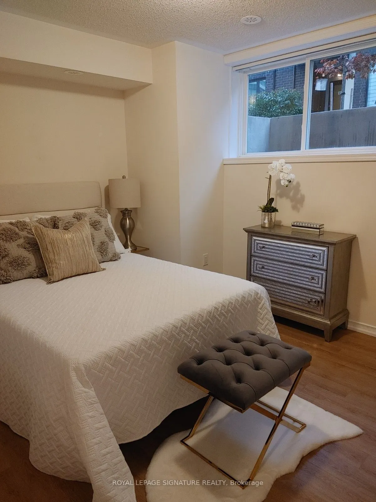 28 Fieldway Road, #70