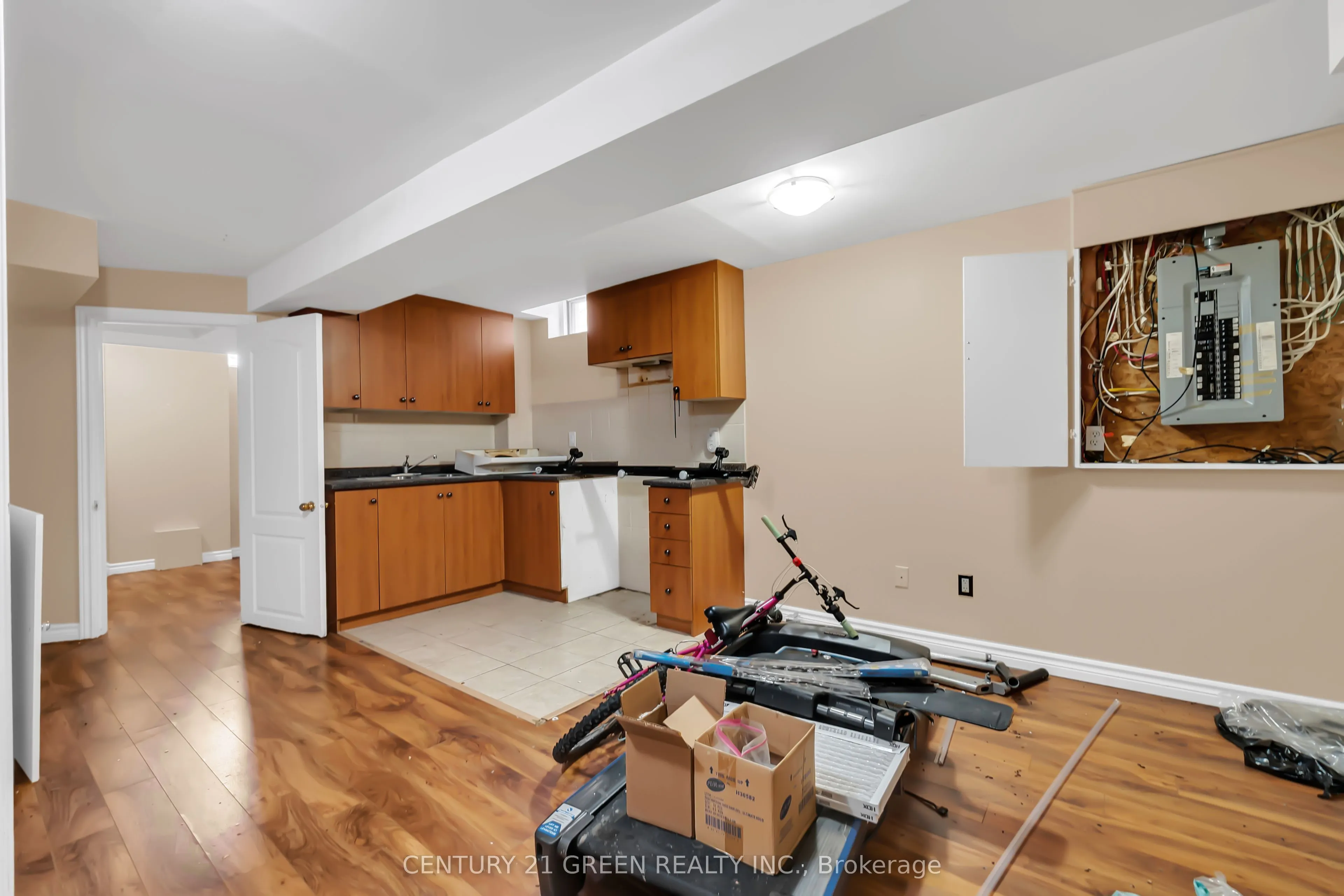 9 Flatlands Way