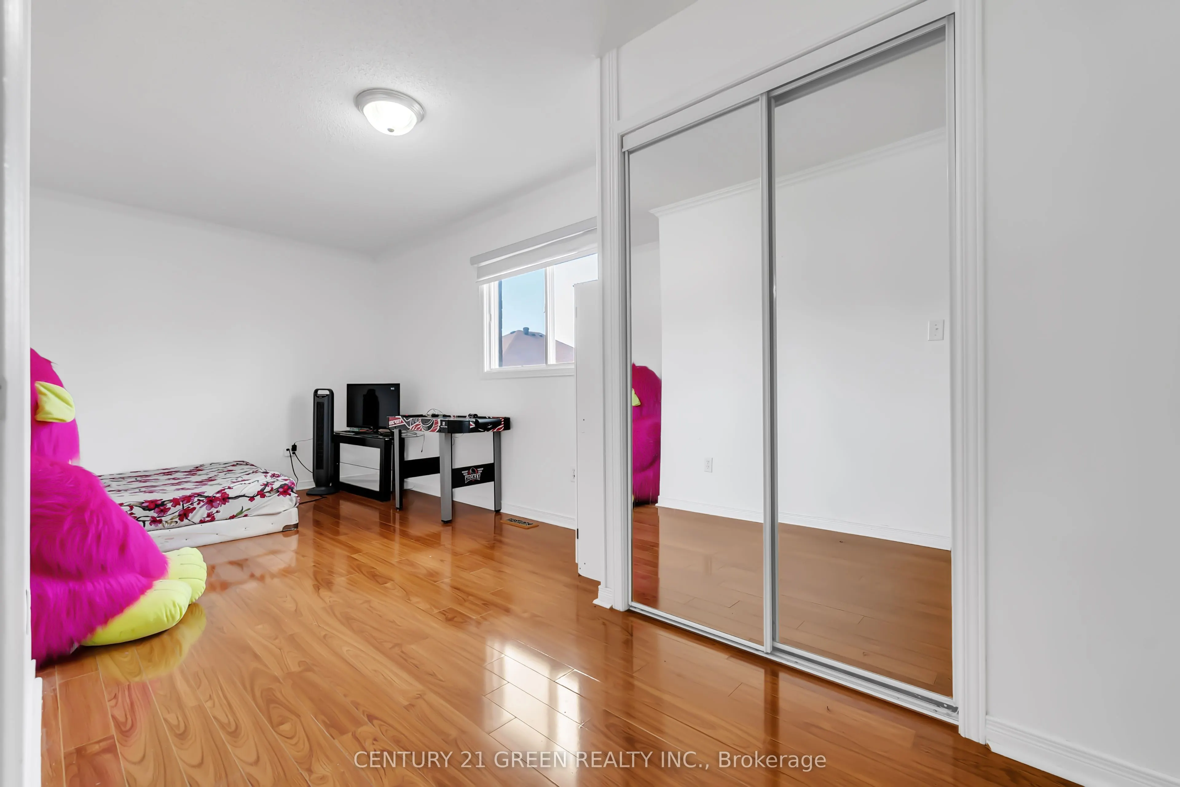9 Flatlands Way
