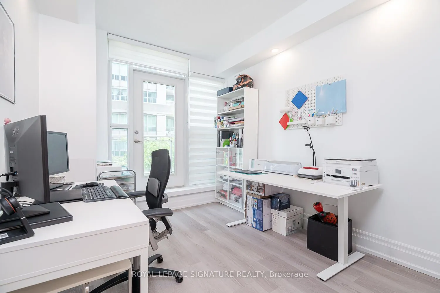 2067 Lake Shore Boulevard, #203