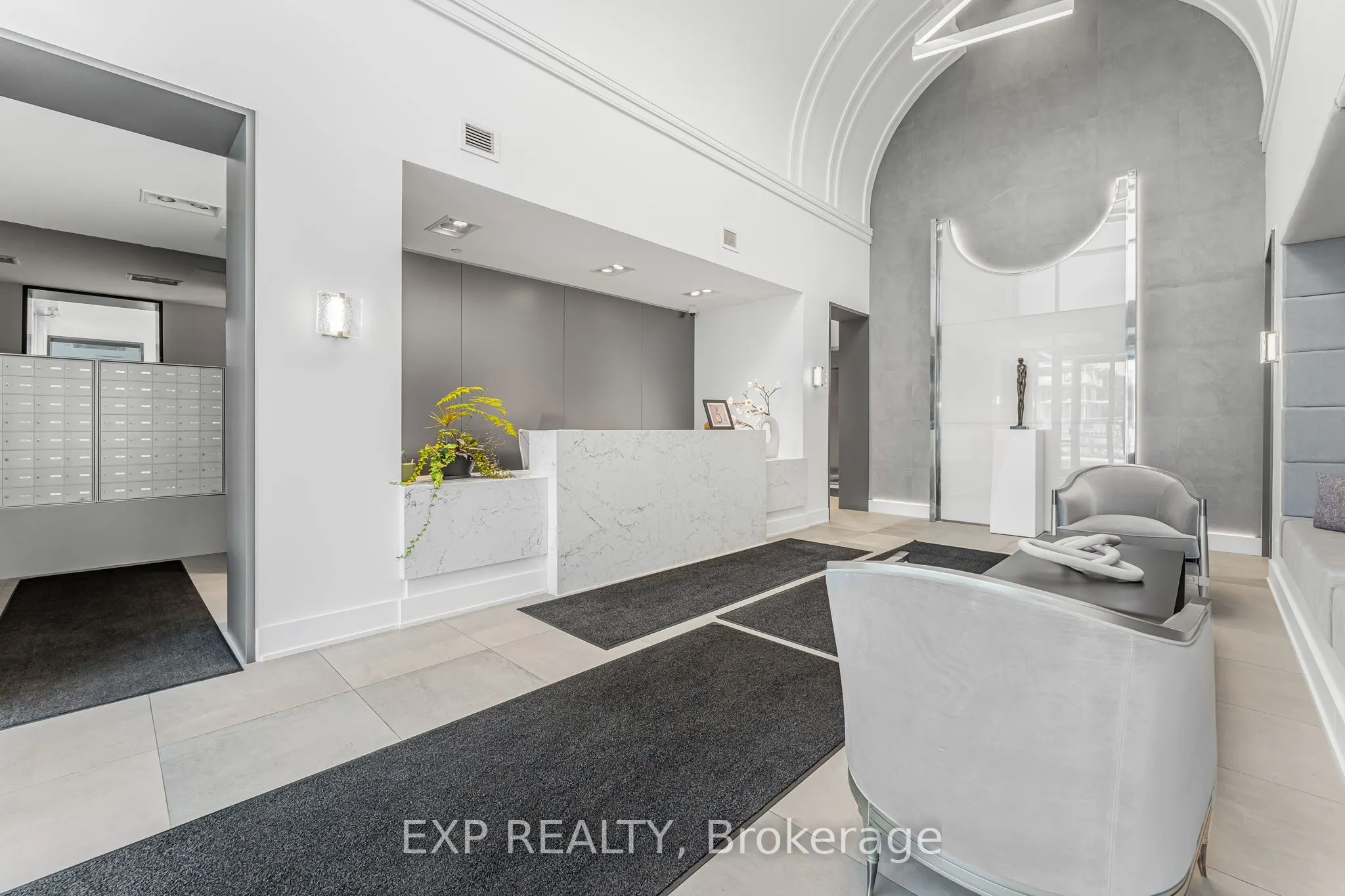 42 Mill Street, #105