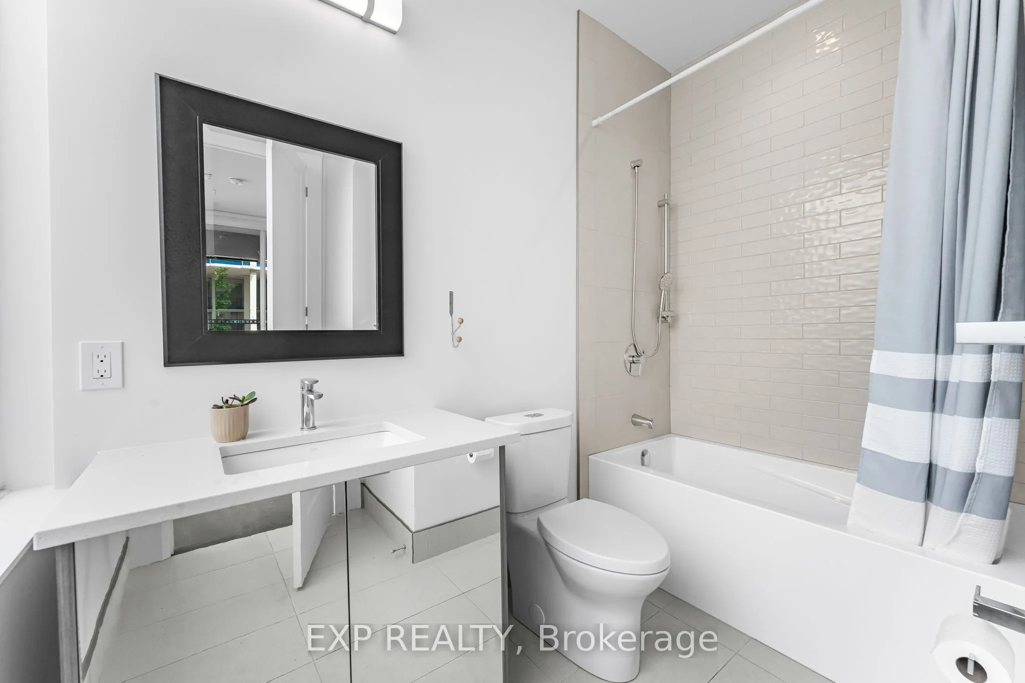 42 Mill Street, #105