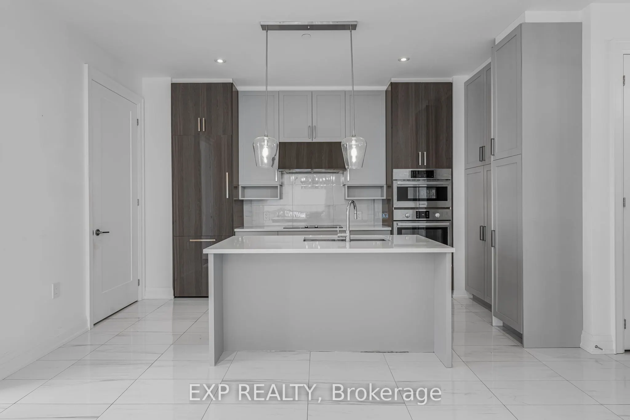 42 Mill Street, #105