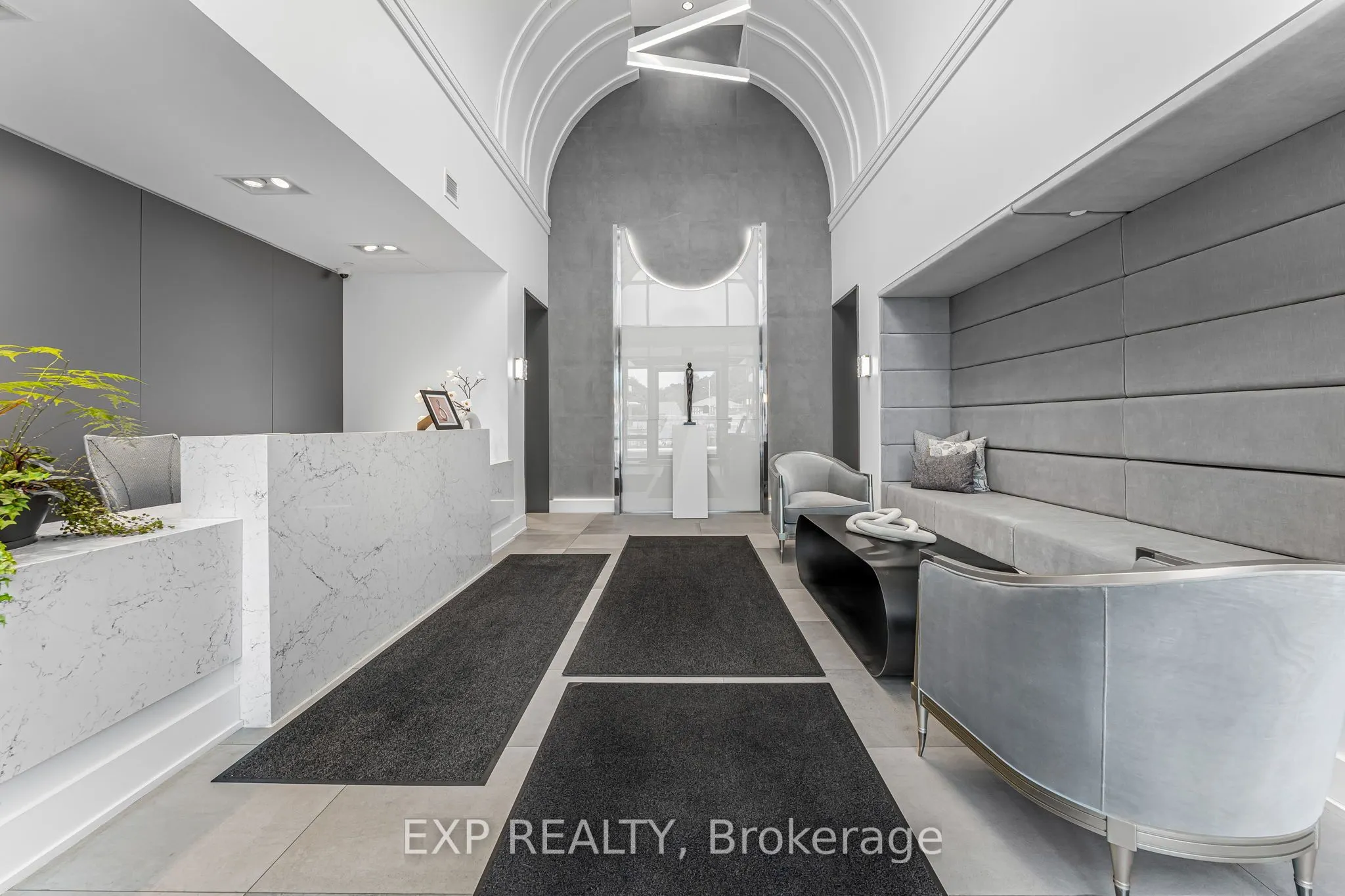 42 Mill Street, #105