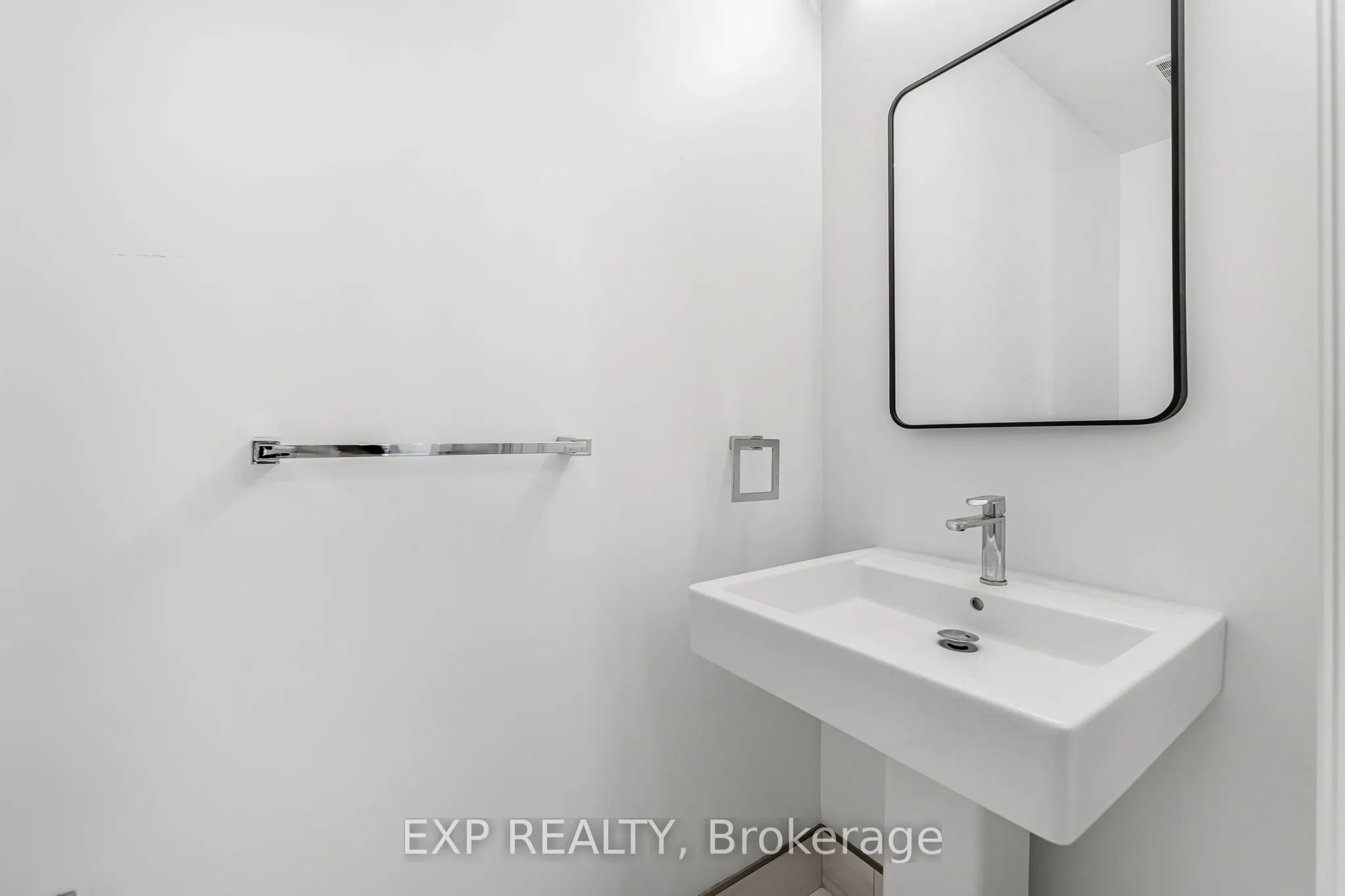 42 Mill Street, #105