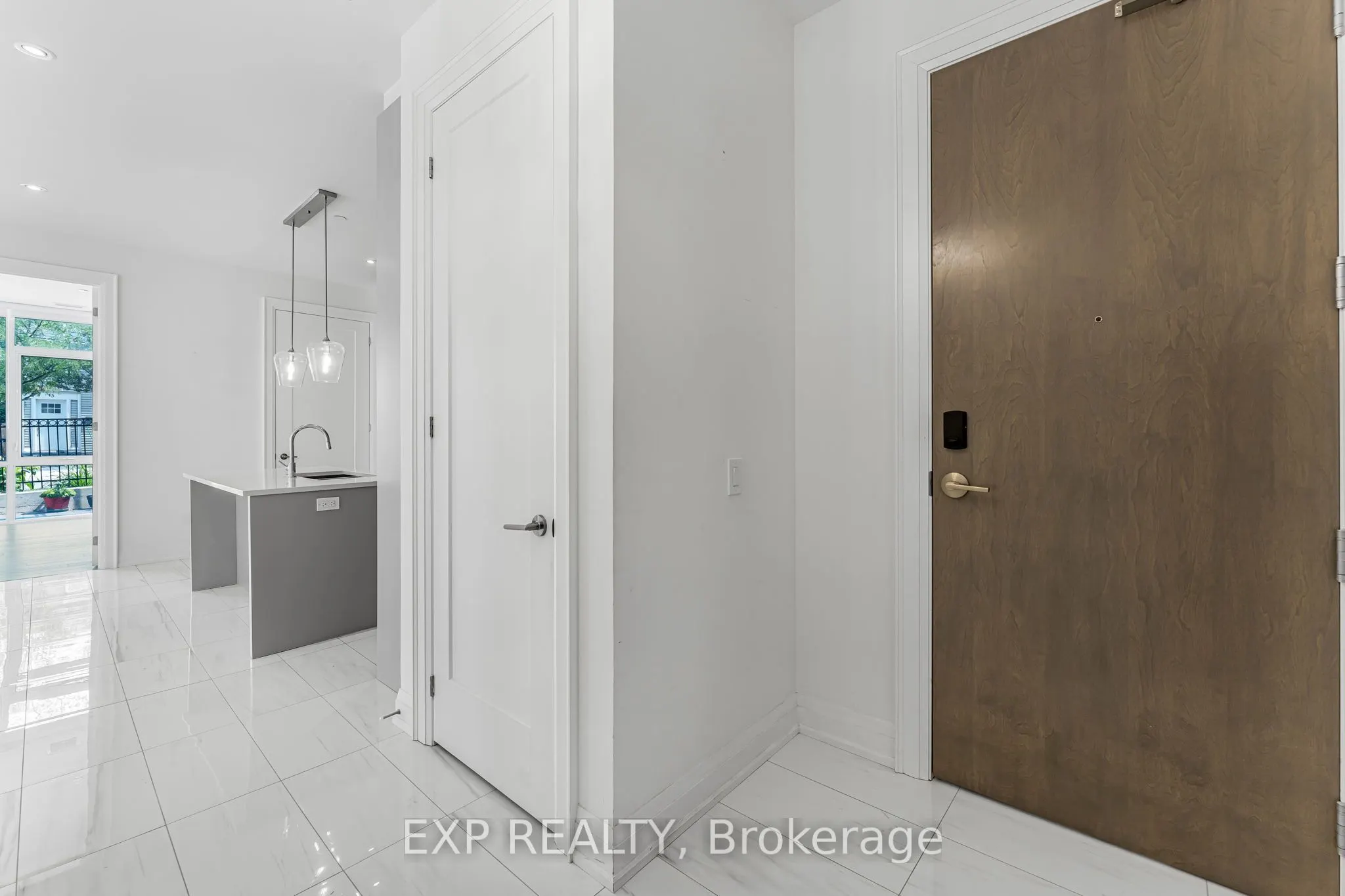 42 Mill Street, #105