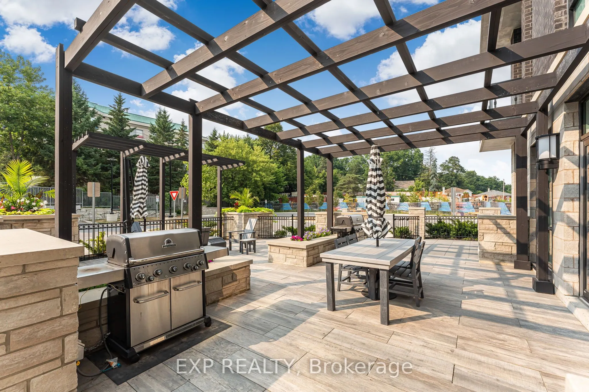 42 Mill Street, #105