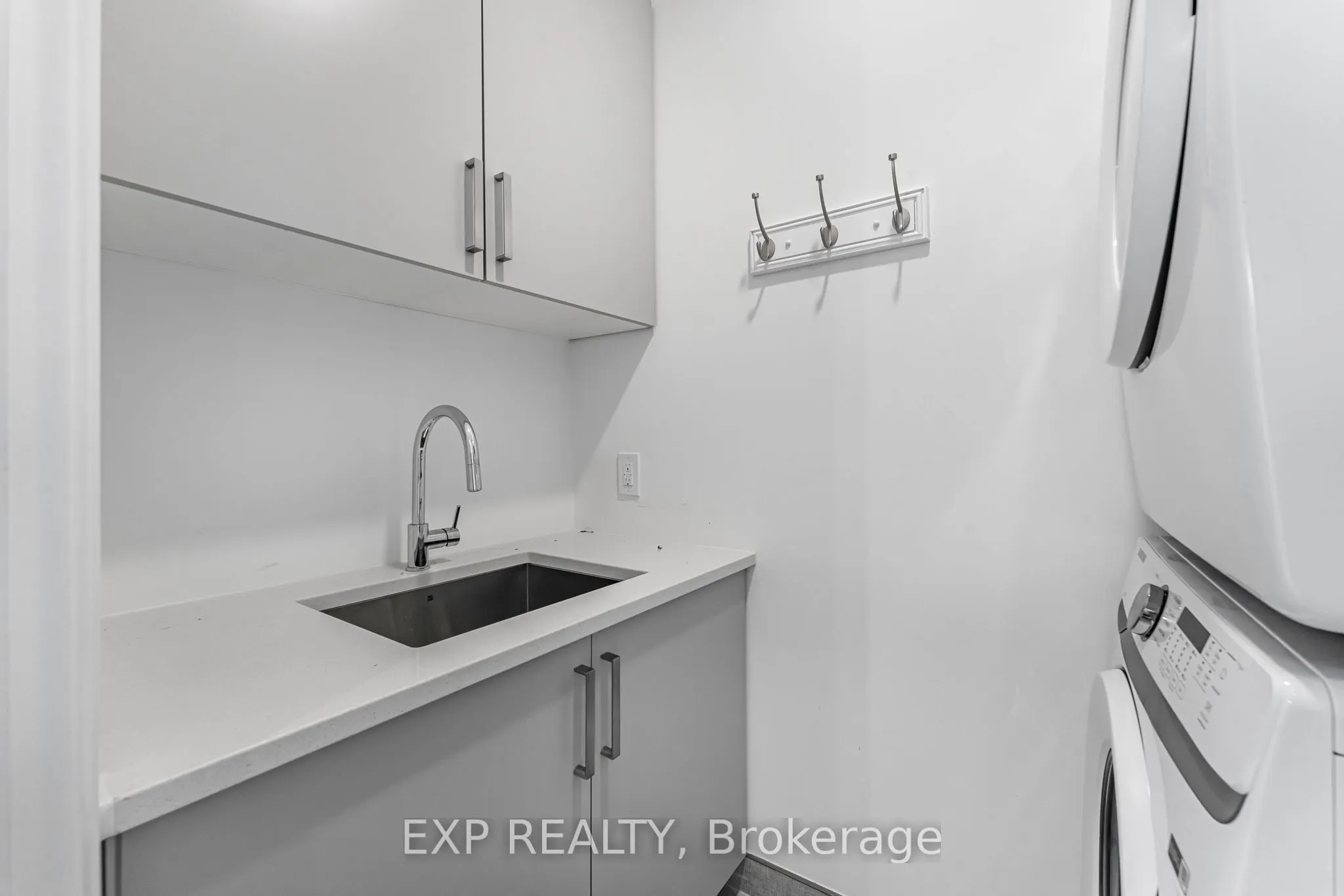 42 Mill Street, #105