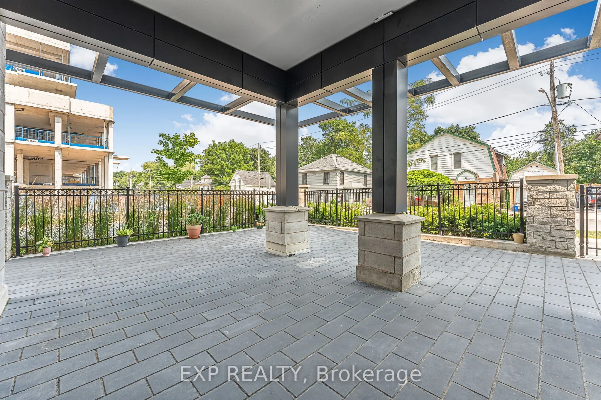 42 Mill Street, #105