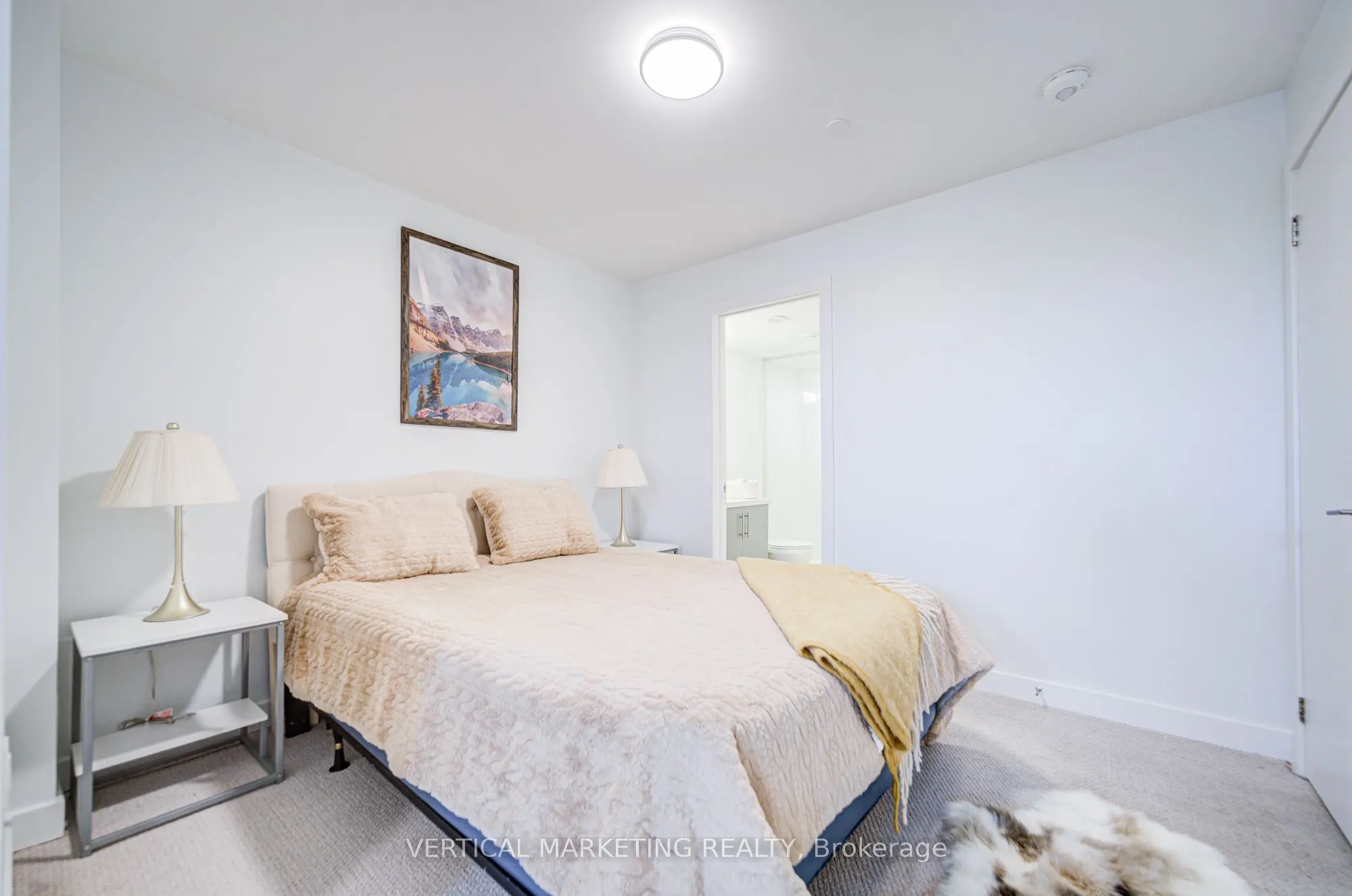 165 Veterans Drive, #5