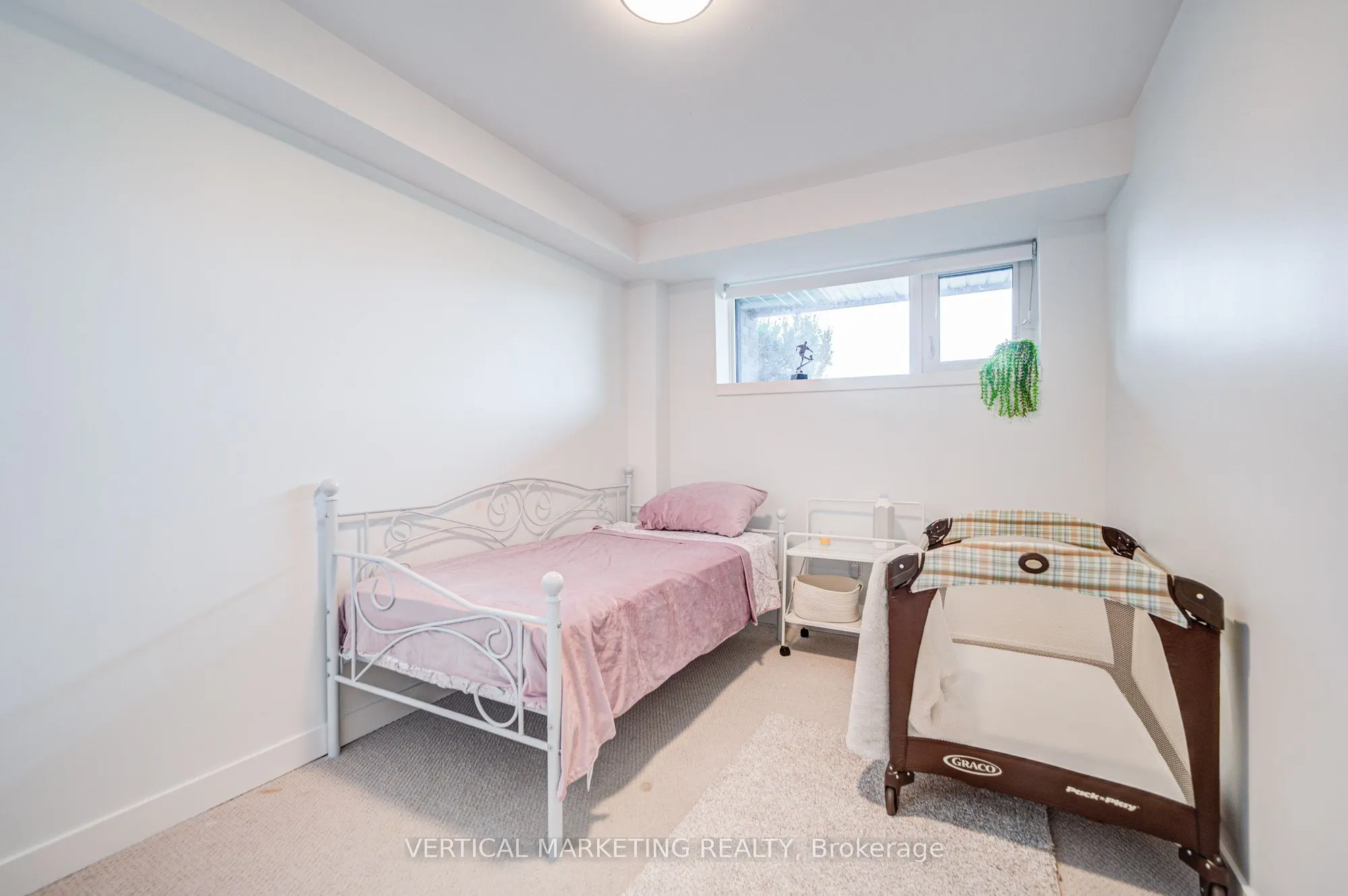165 Veterans Drive, #5