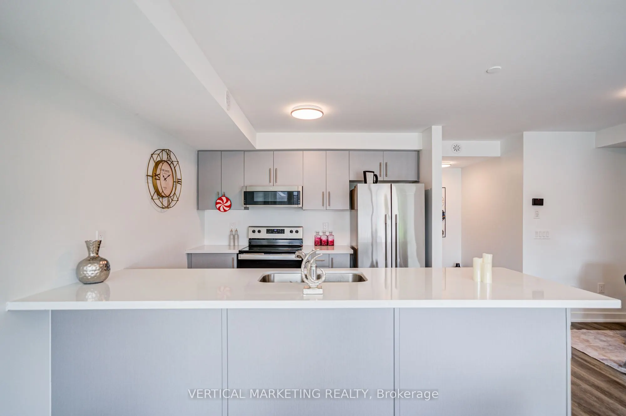 165 Veterans Drive, #5