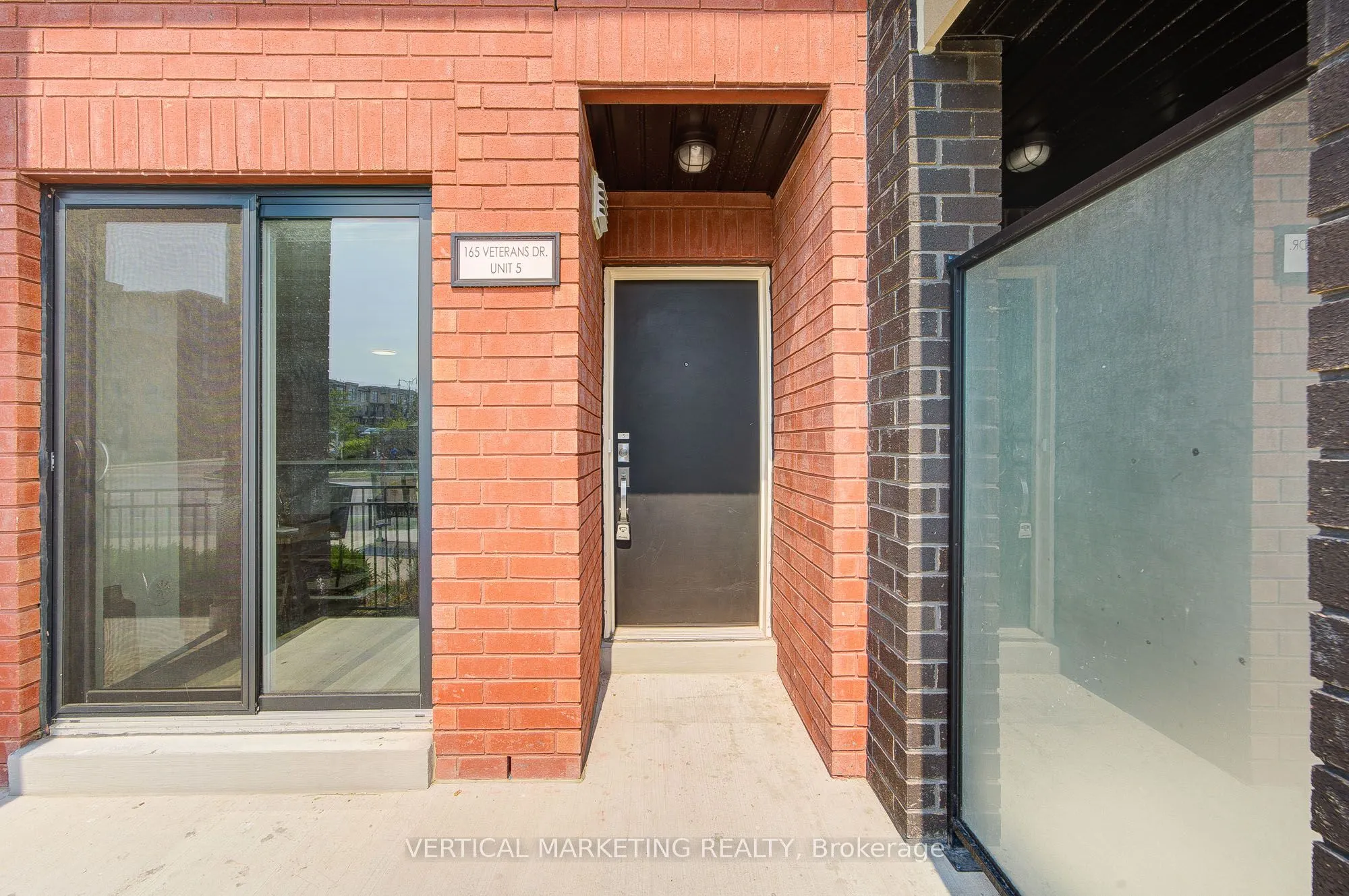 165 Veterans Drive, #5