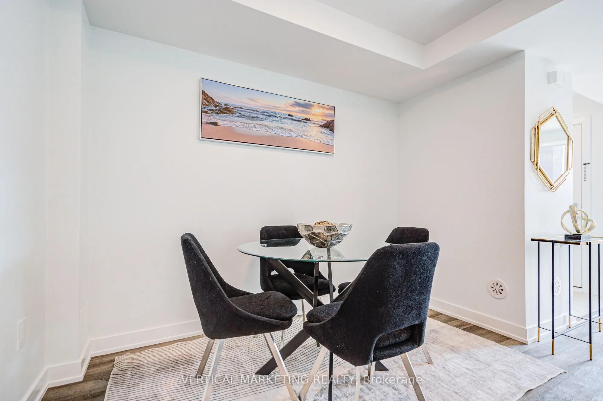 165 Veterans Drive, #5