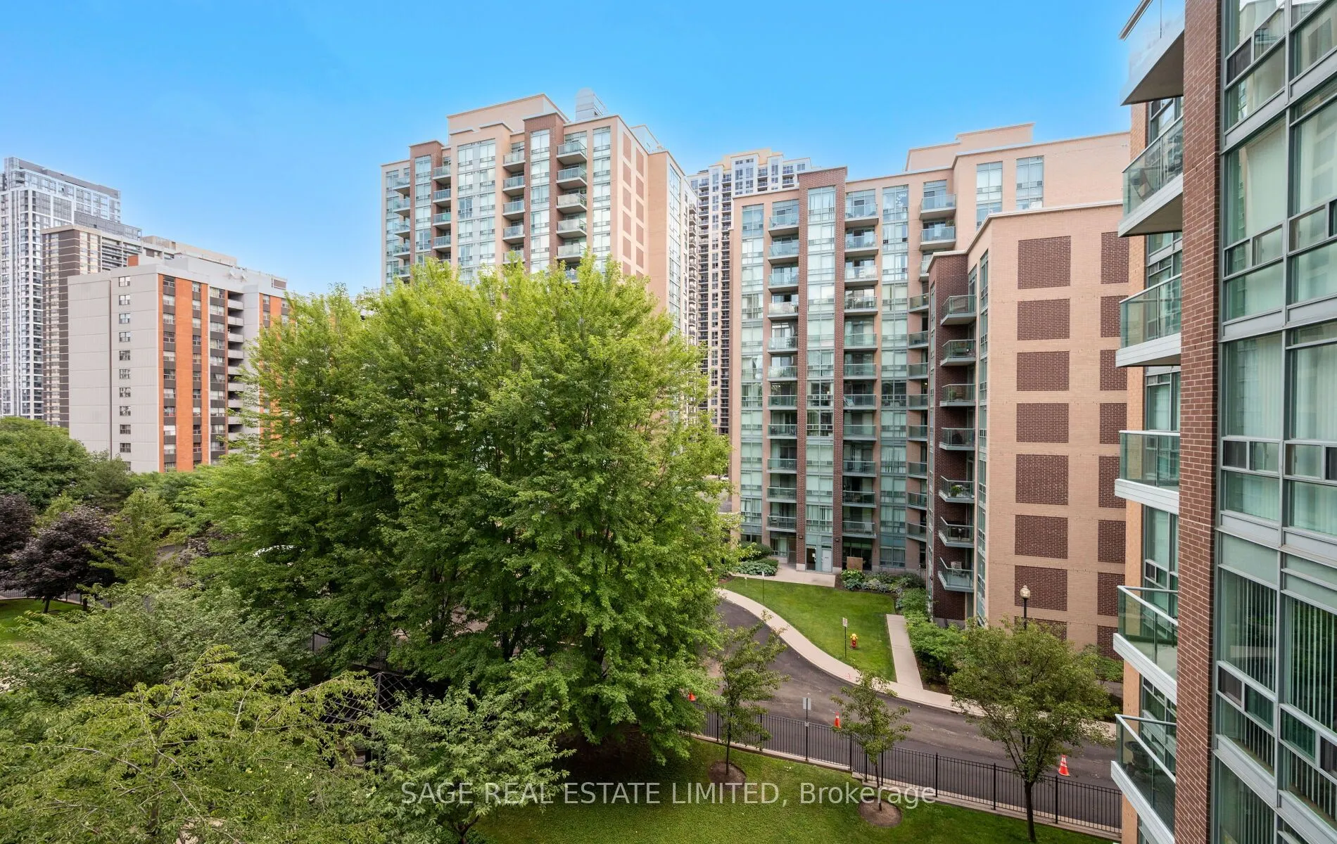11 Michael Power Place, #514