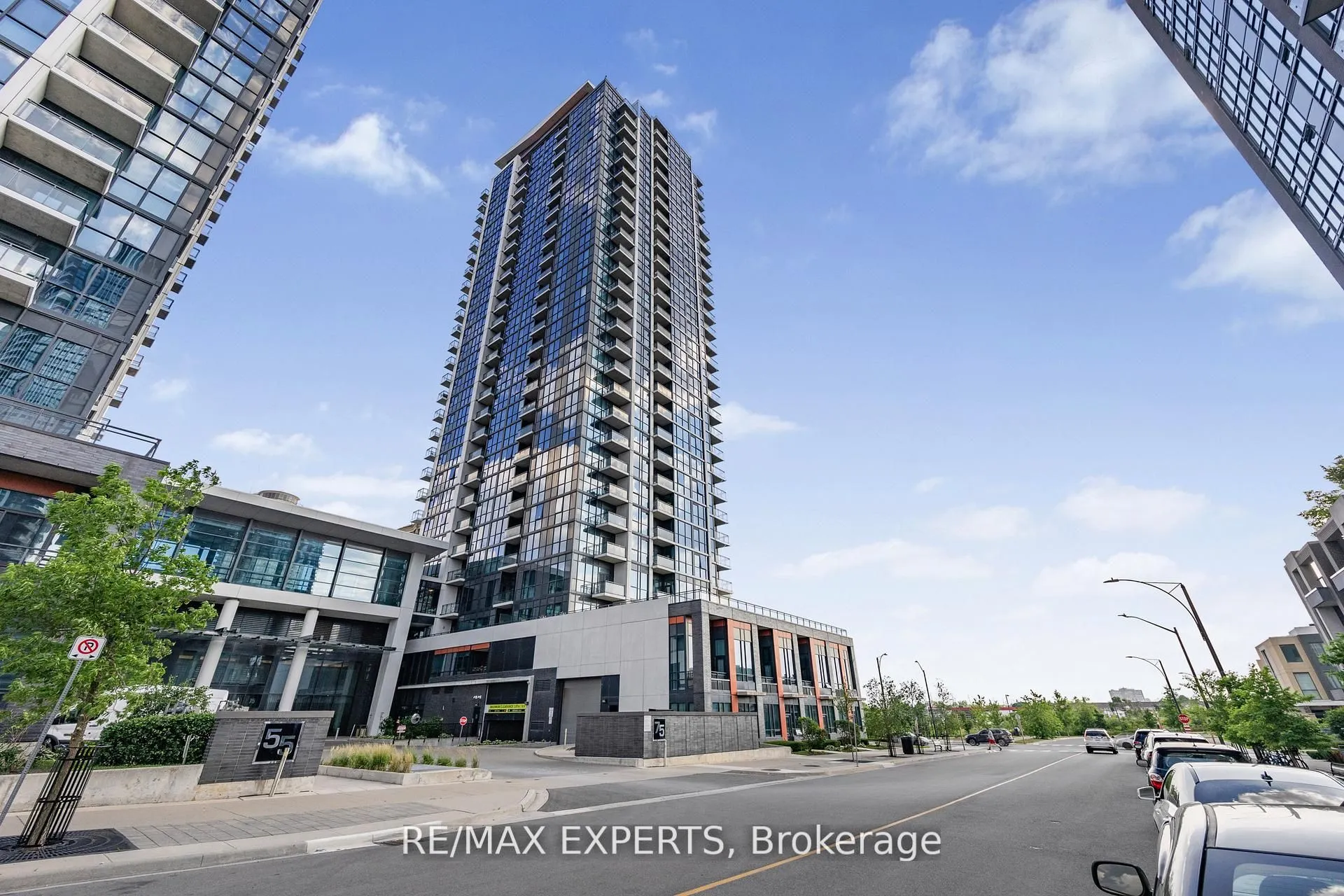 75 Eglinton Avenue W, #2408