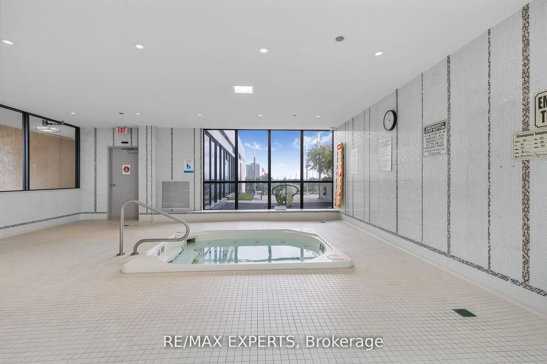 75 Eglinton Avenue W, #2408