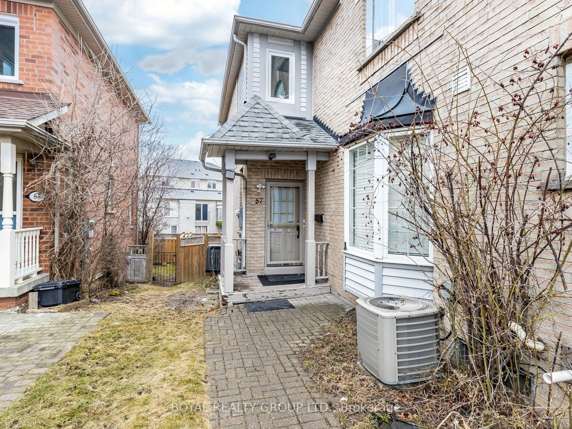 57 Hickorybush Avenue