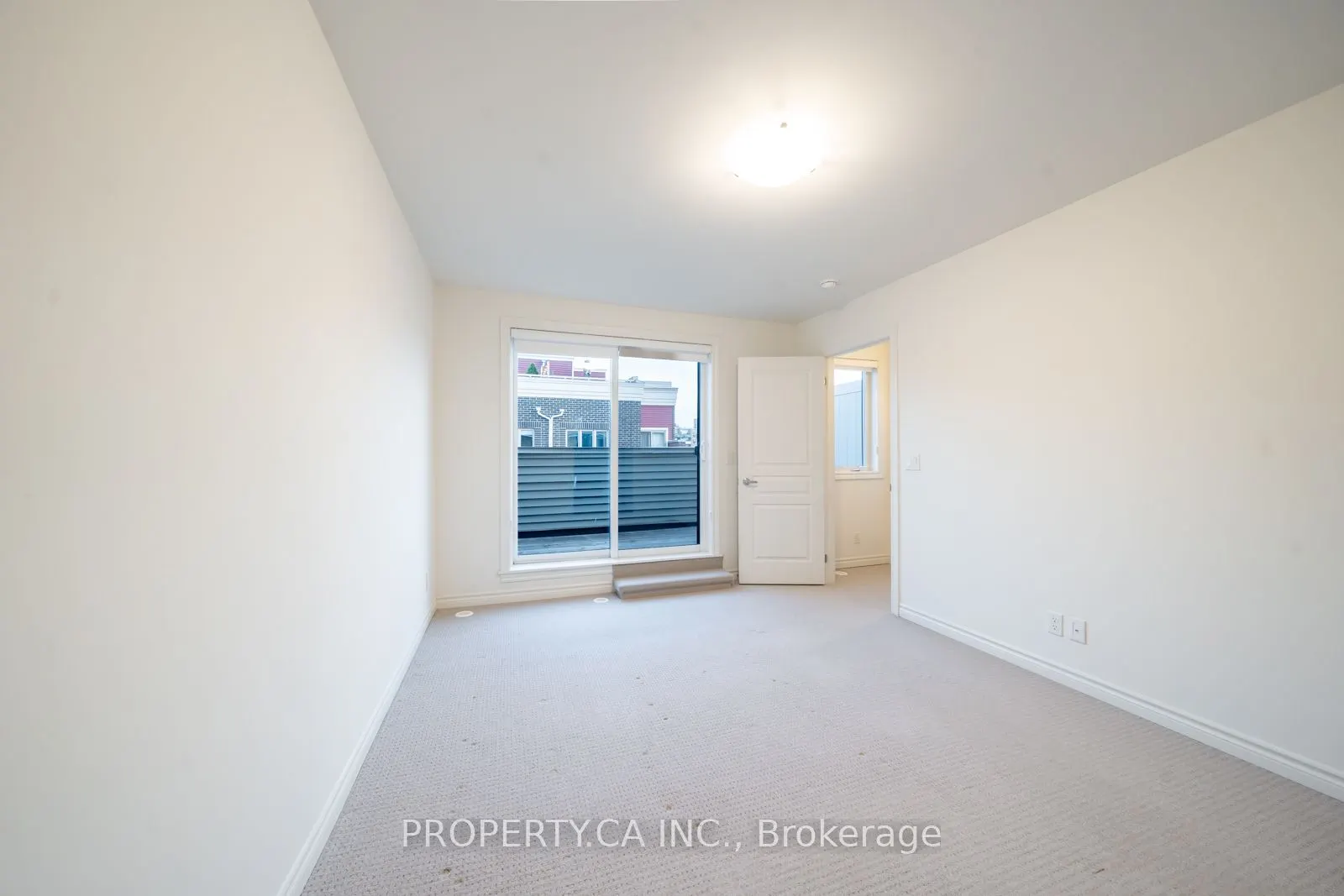 80 Eastwood Park Gardens, #9