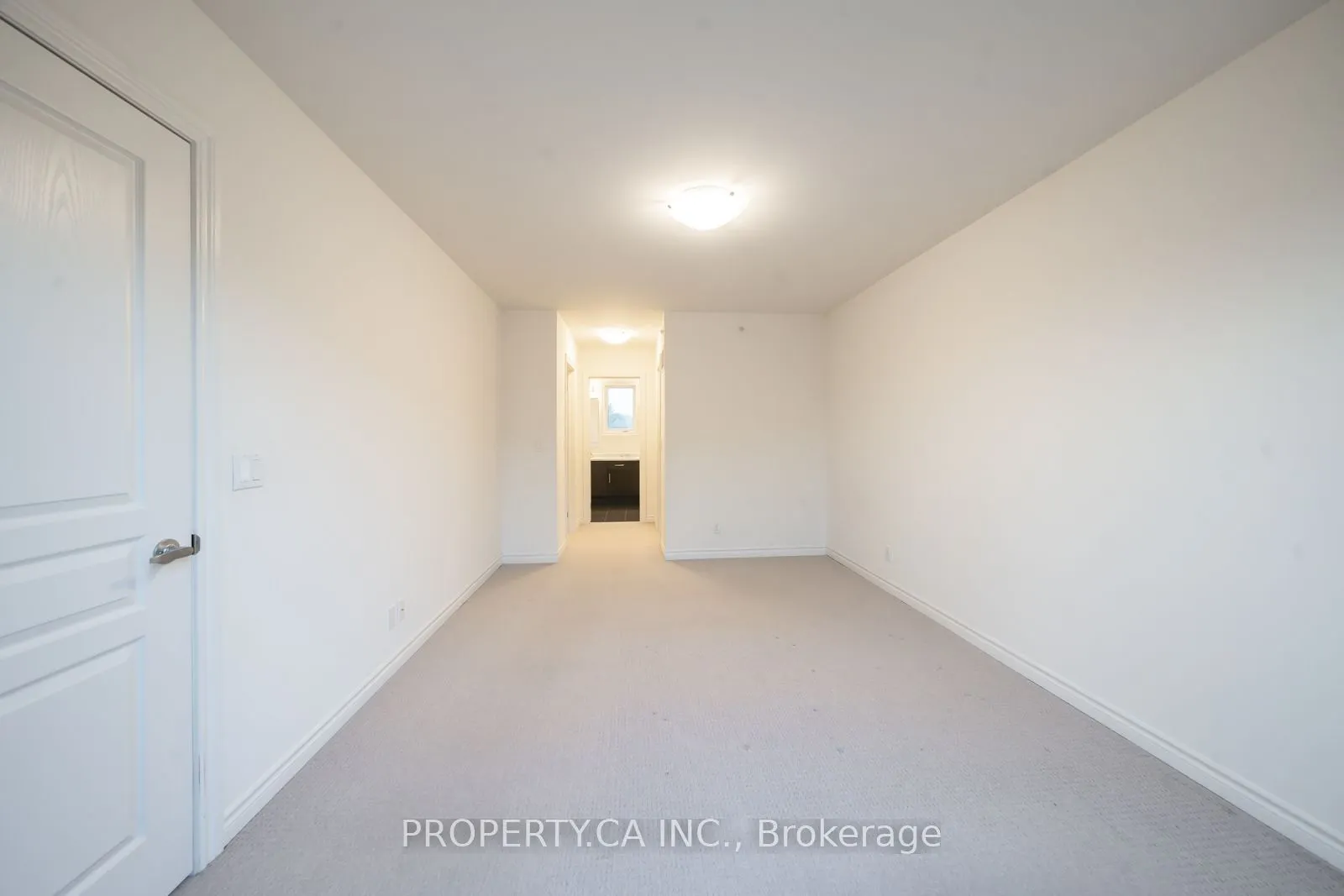 80 Eastwood Park Gardens, #9
