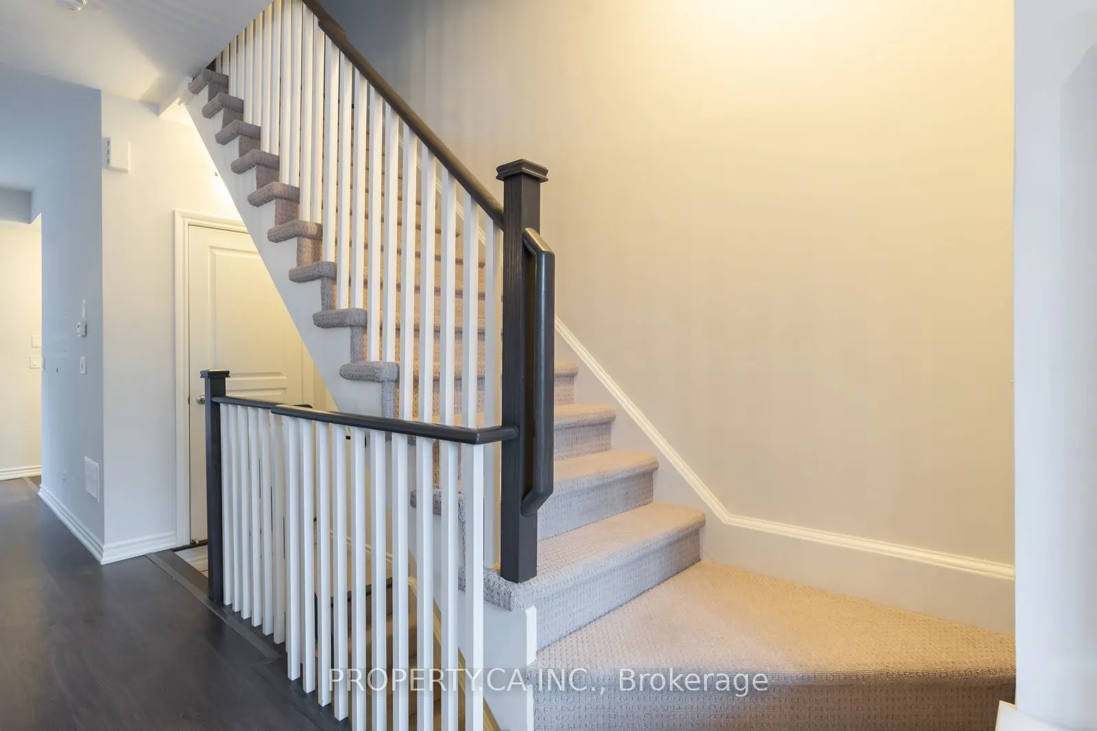 80 Eastwood Park Gardens, #9